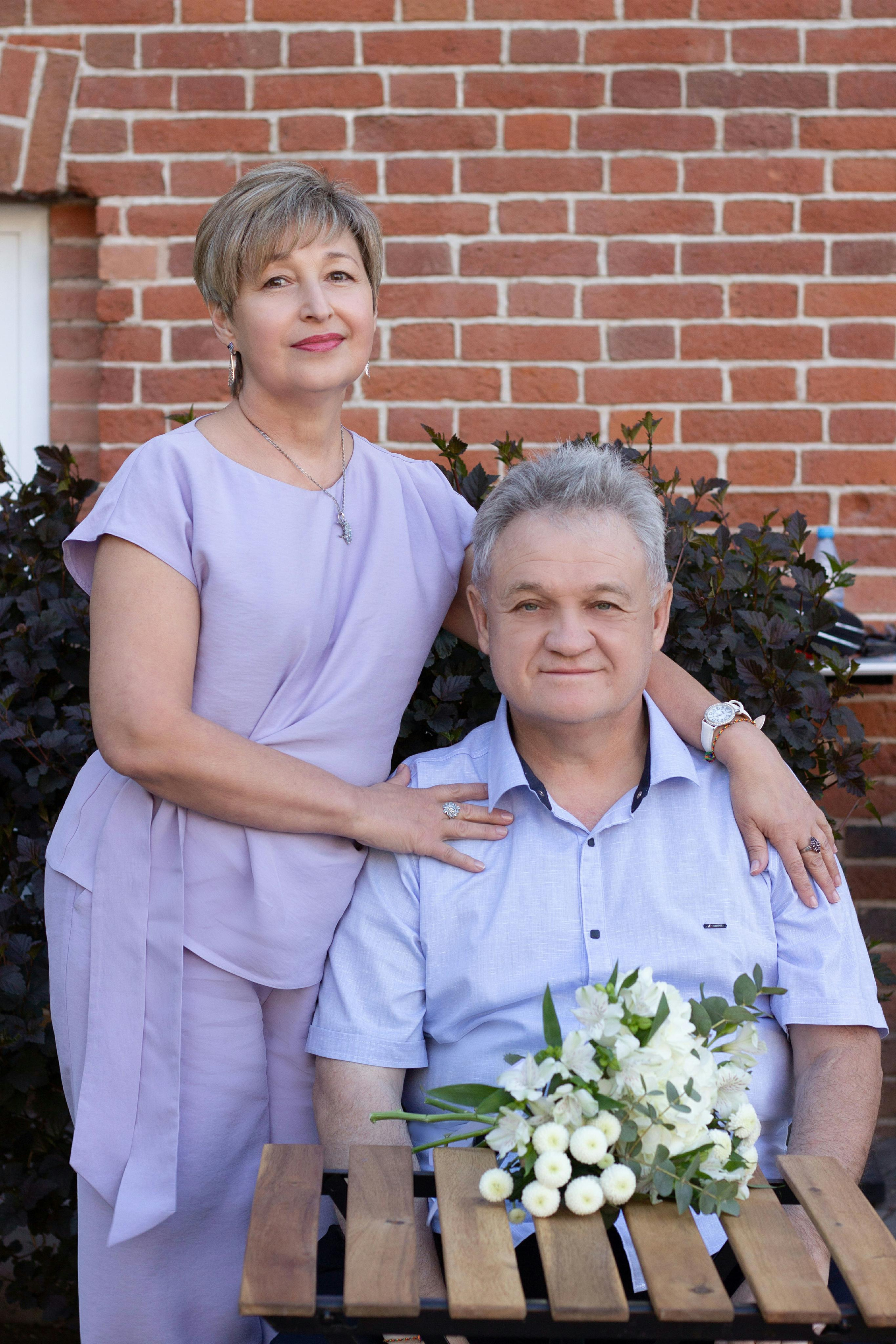 Семейная фотосессия в Арт-квадрате. Детский и семейный фотограф в Уфе Зинаида Вольштейн
