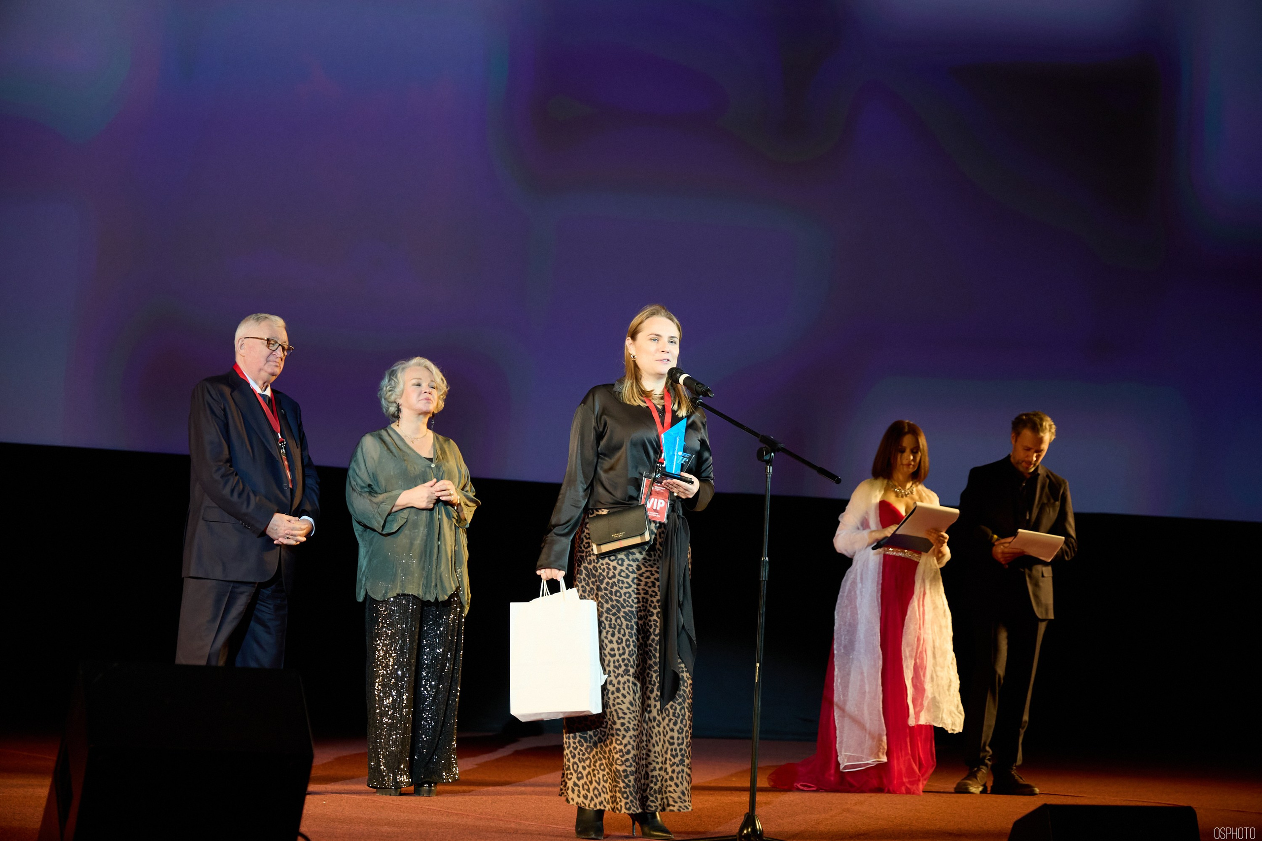 Кинофестиваль фильмов об охране труда | Кинотеатр «Октябрь». OSPhoto