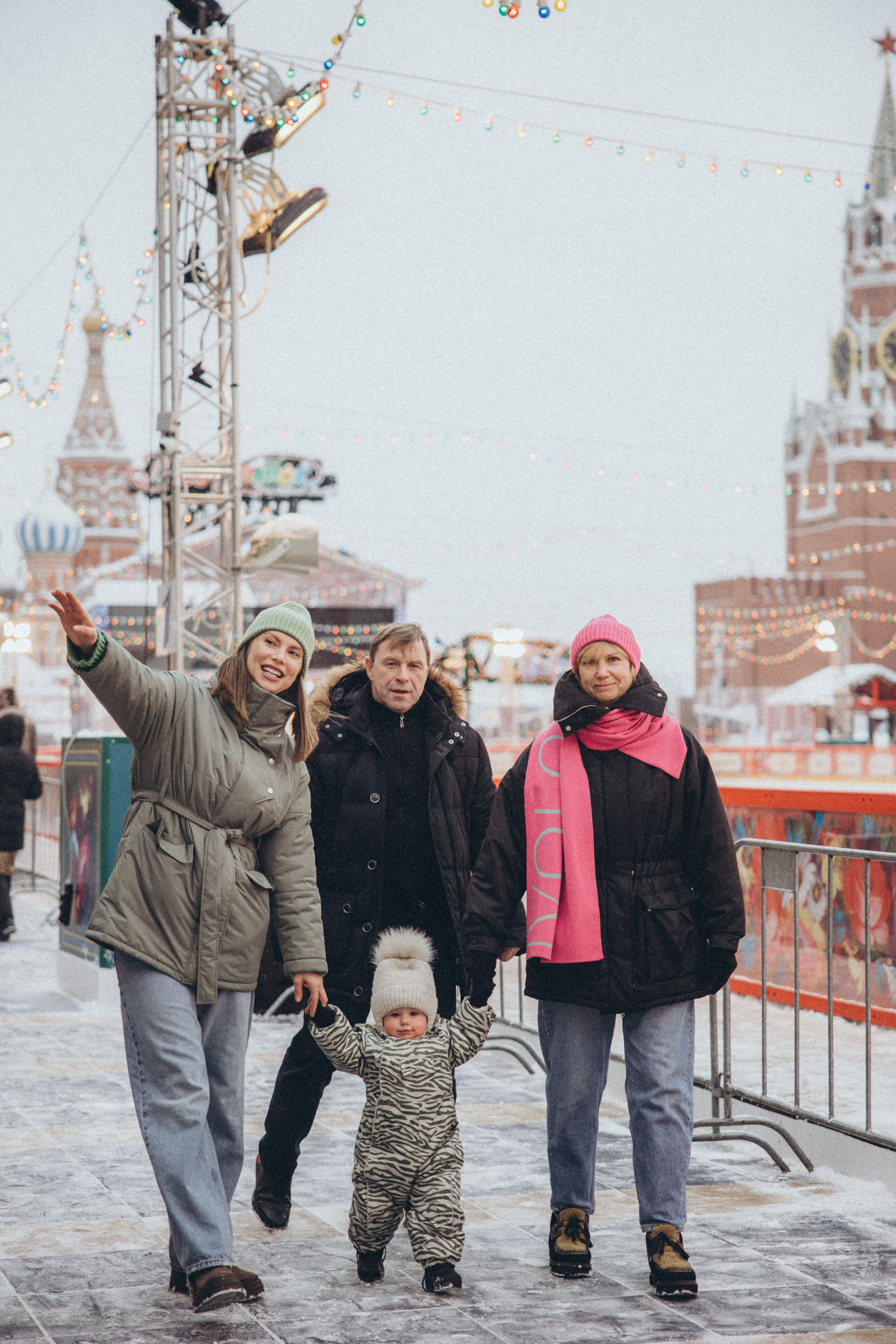 В ожидании праздника. Семейный и свадебный фотограф в Москве Вероника Жибинова