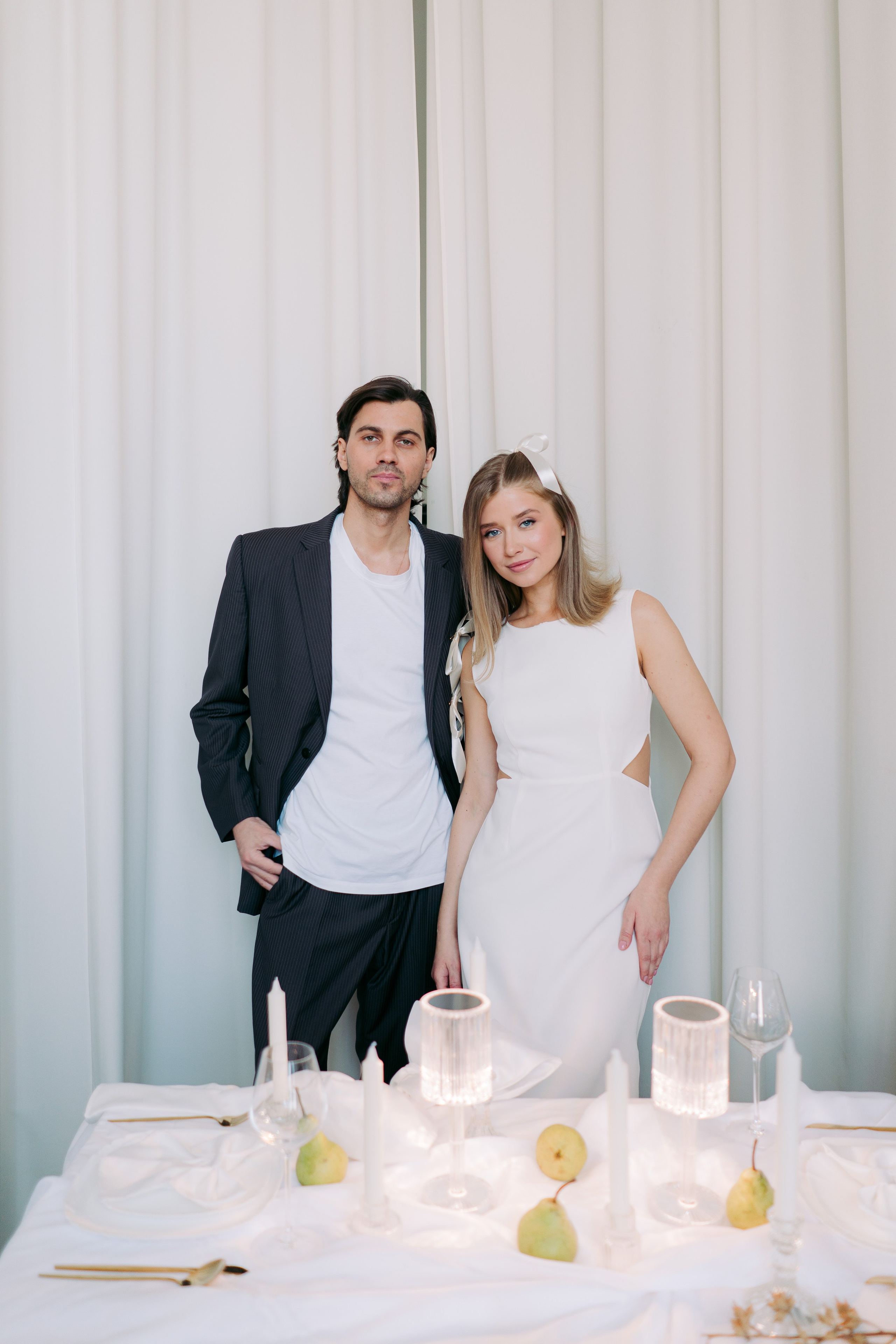 Свадебная фотосессия для двоих в студии, камерная свадьба в Москве