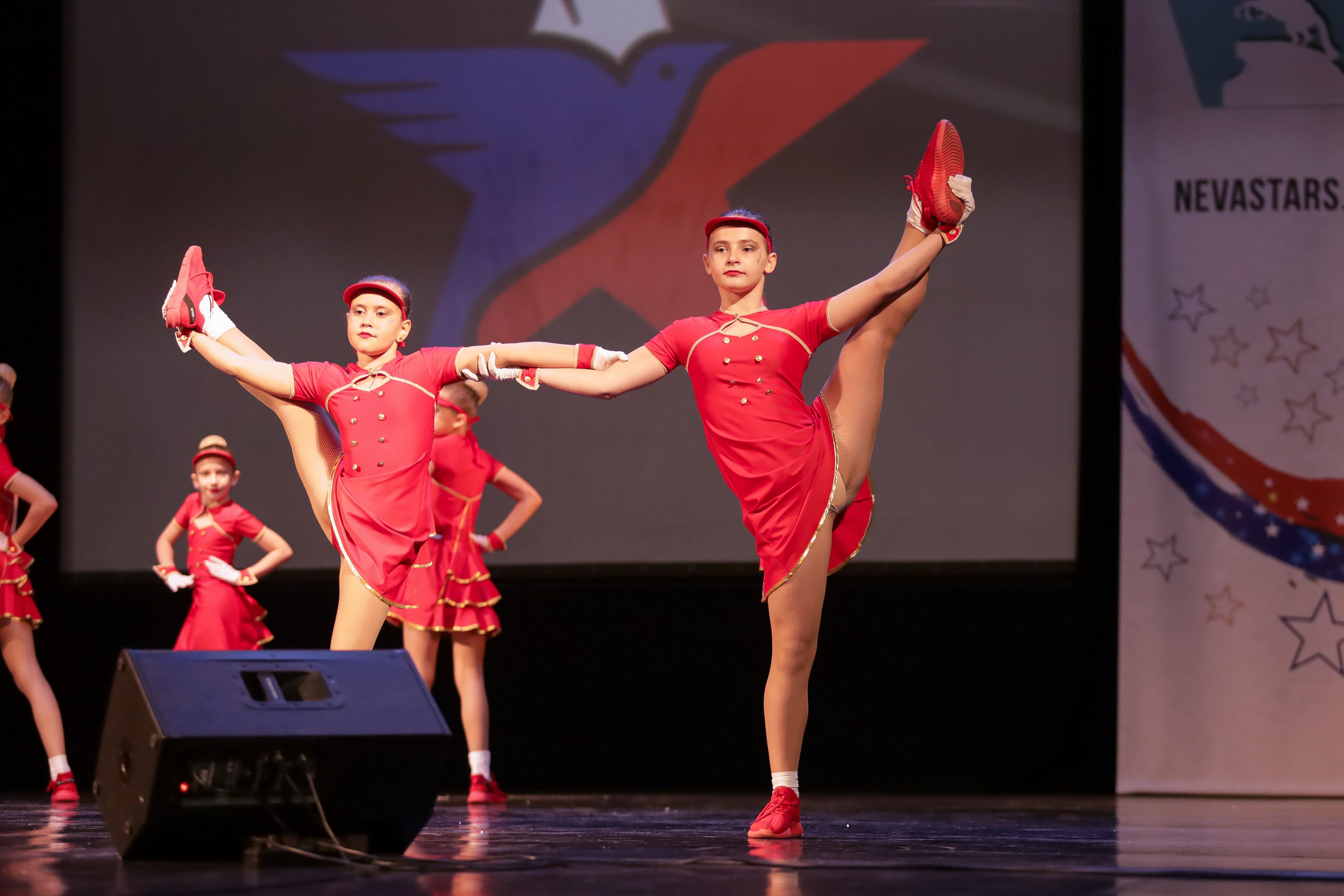 Невские Звезды. Портретный Фотограф Александр «Konevtsoph» В Санкт-Петербурге