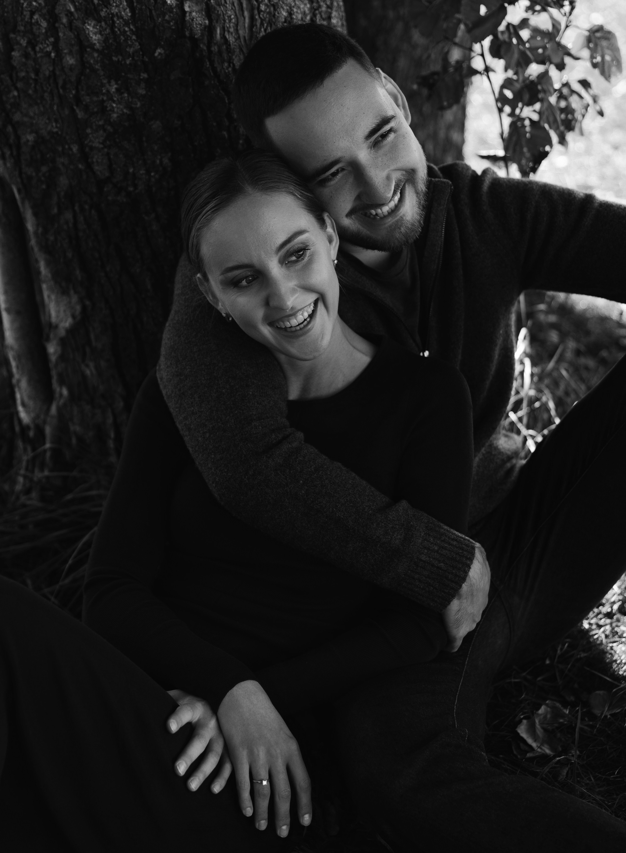 В ЛУЧАХ ЗАКАТА НА БЕРЕГУ МОРСКОМ