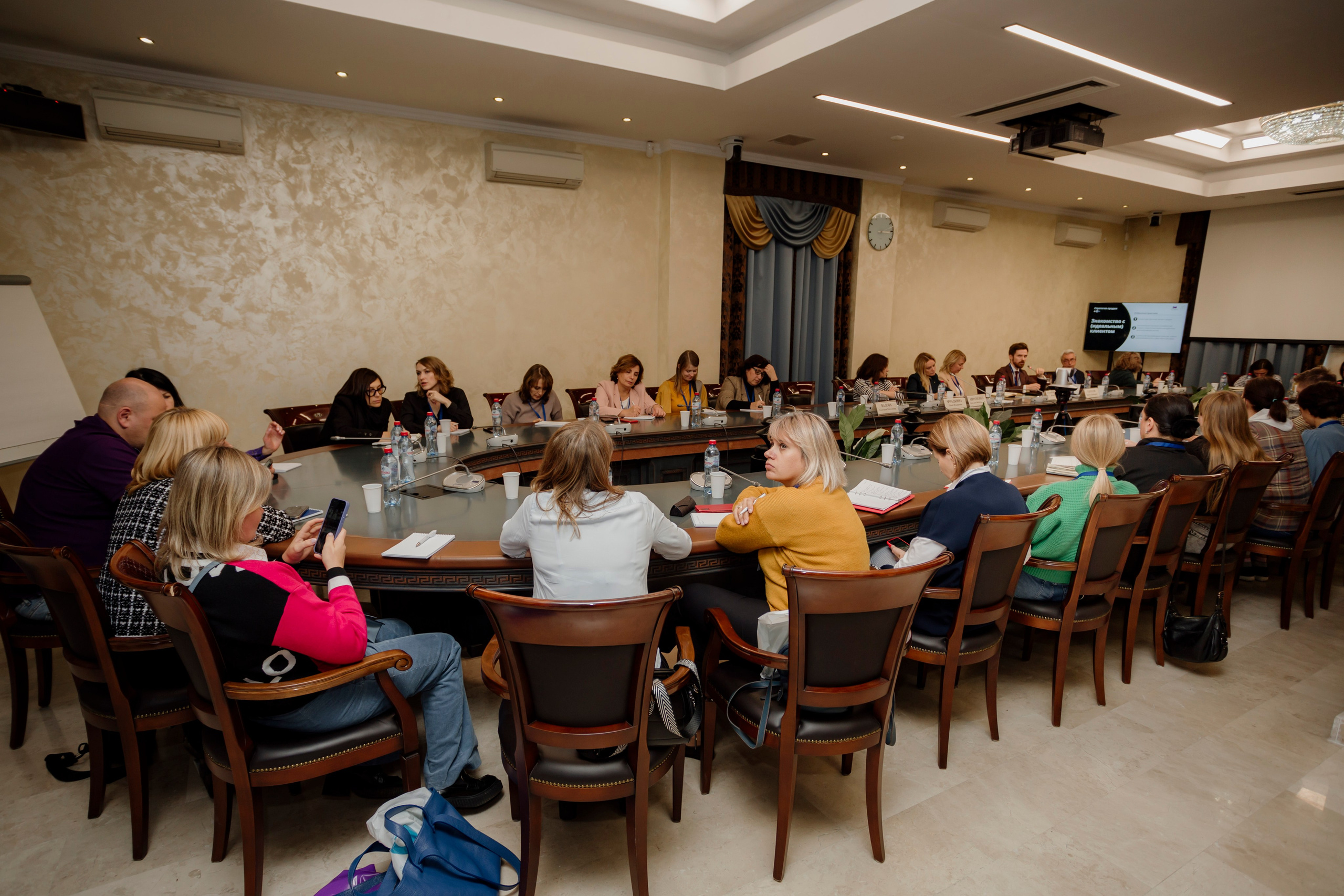 Опора России- форум Частное Образование. Деловая и Бизнес съемка в  Москве Инесса Грушко