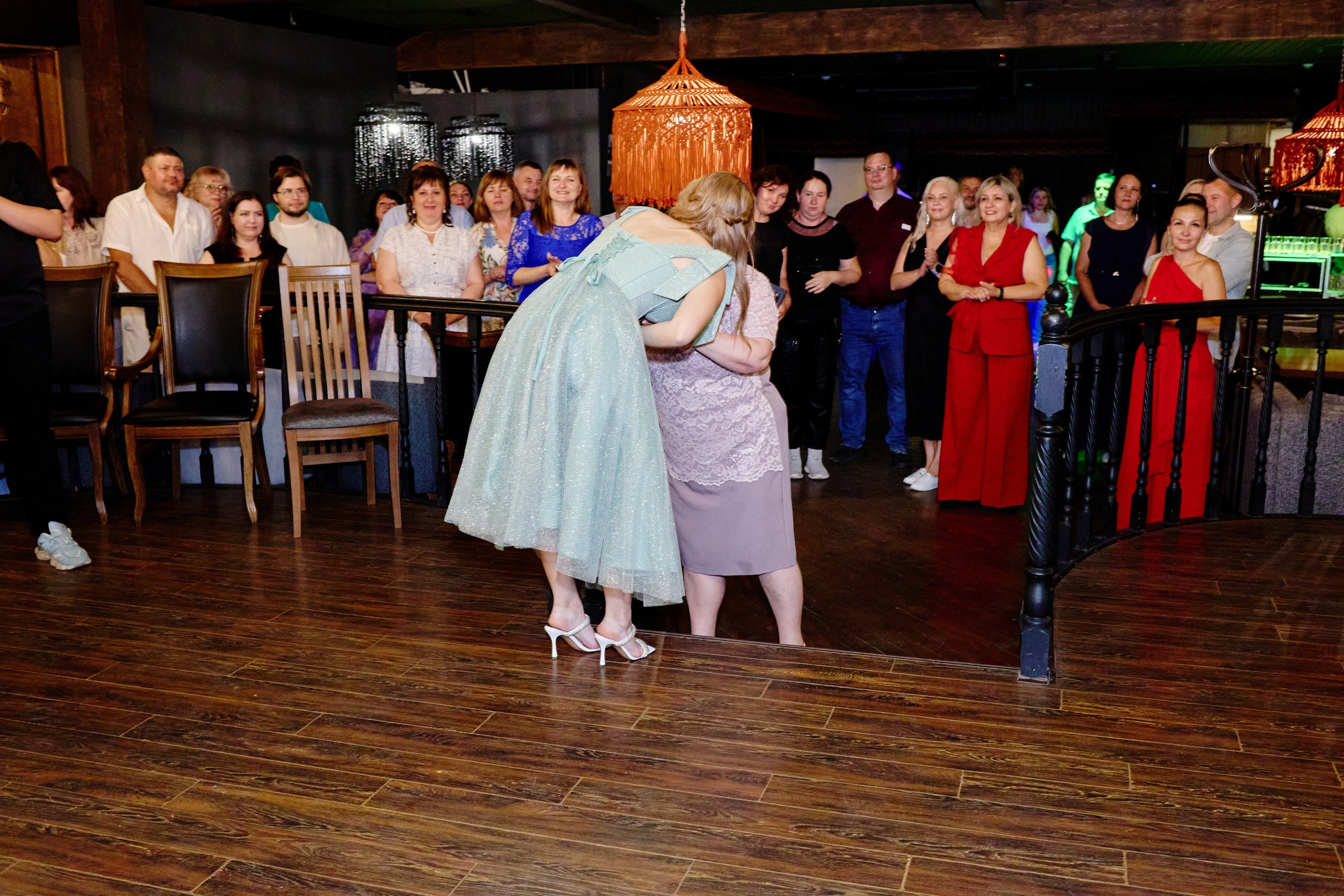 Выпускной 35 Сош. Фотограф Выпускные альбомы Таганрог Сергей Коробченко