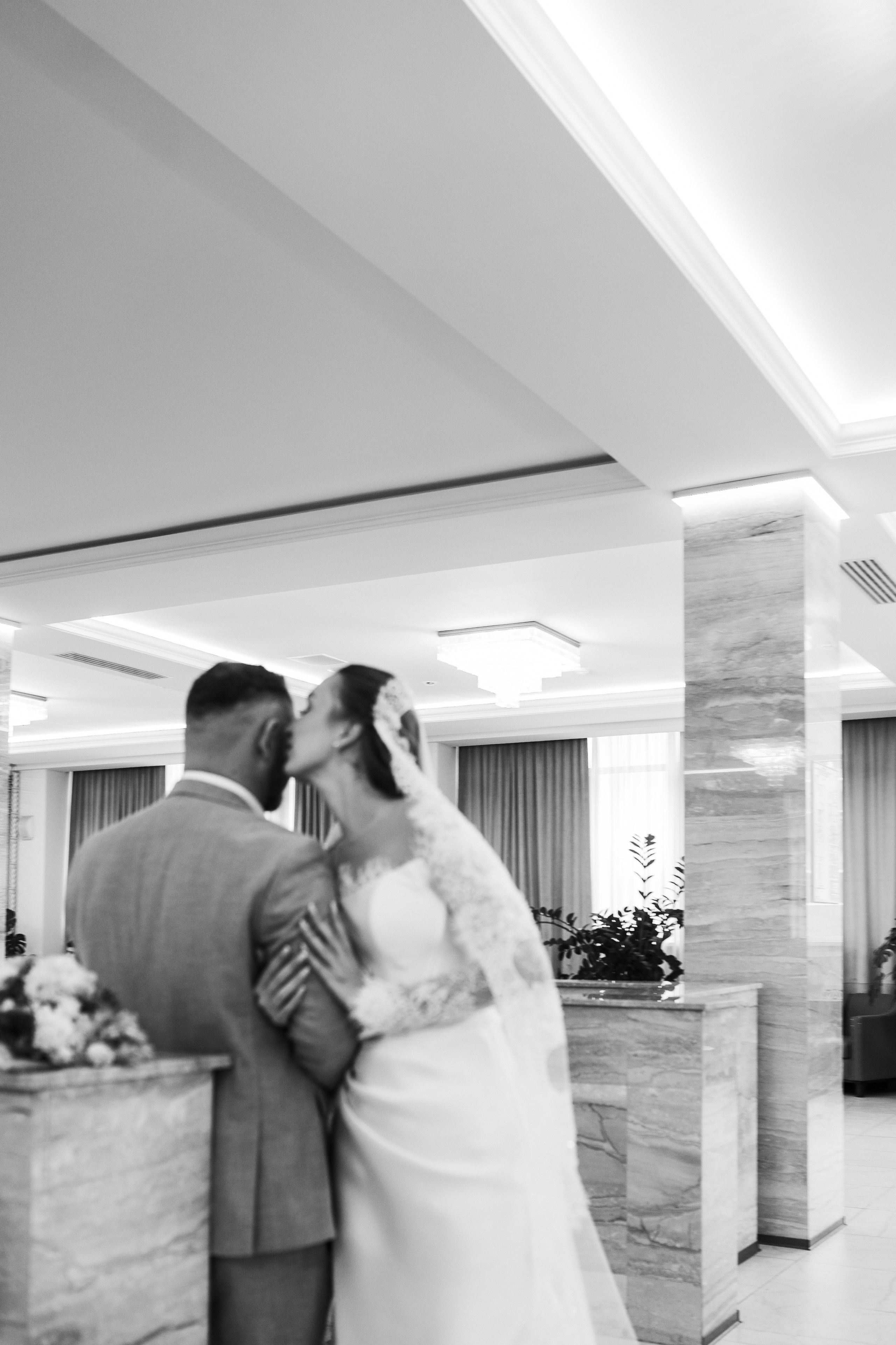 Денис и Даша. Северный речной вокзал. Семейный и свадебный lifestyle-фотограф в Москве Мария Петрова