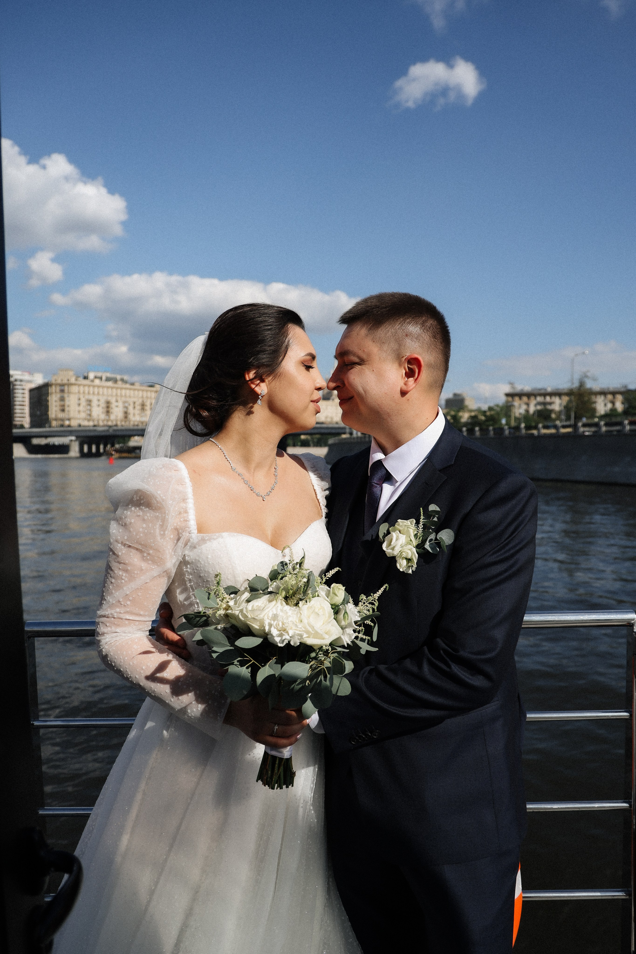 А. + А. Marriott Imperial Plaza, роспись на теплоходе. Семейный и lovestory фотограф в Москве Светлана Коняхина