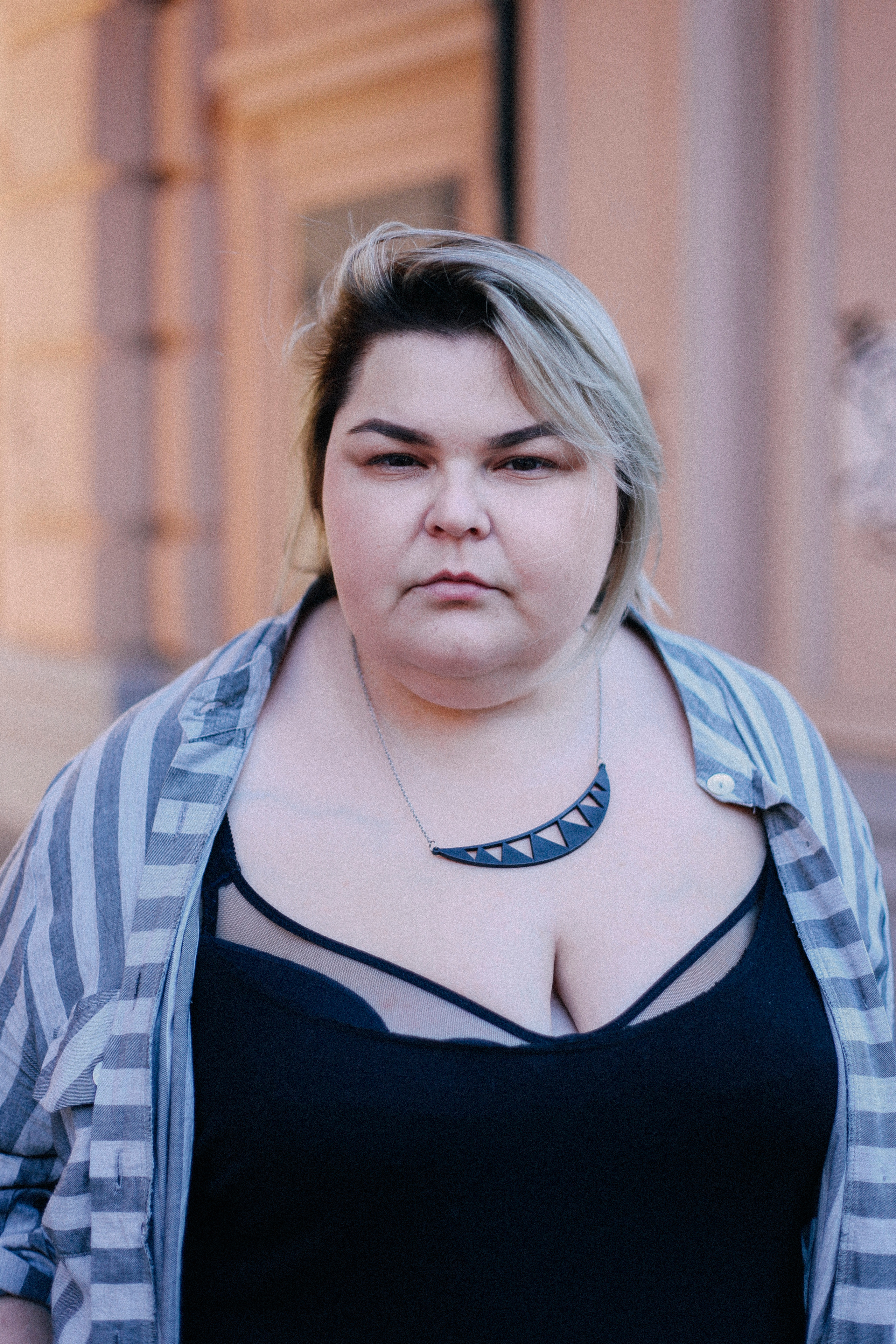 Дарьяночка на ладошке. Фотограф в Волгограде Карина Хлебушкина