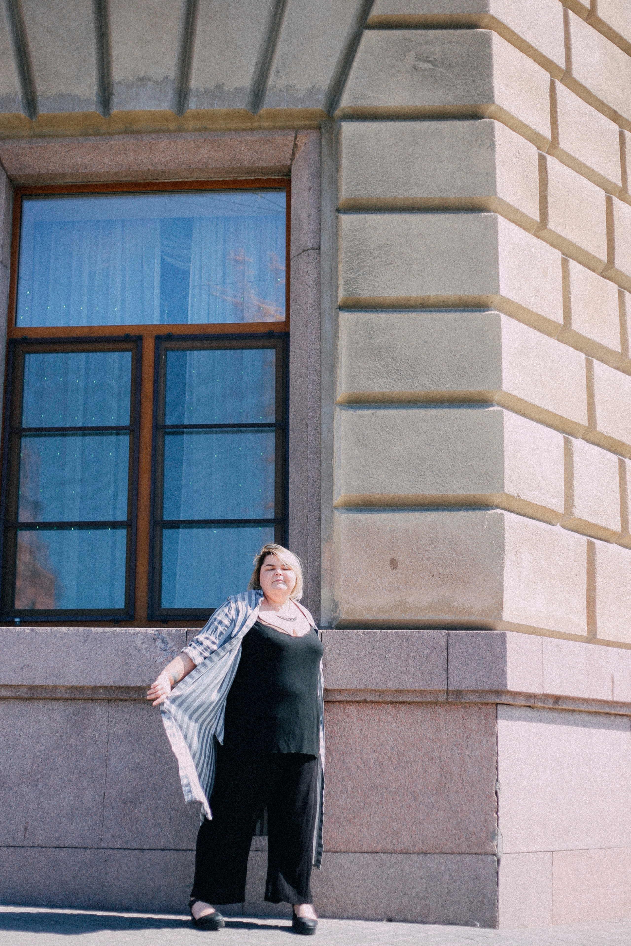 Дарьяночка на ладошке. Фотограф в Волгограде Карина Хлебушкина