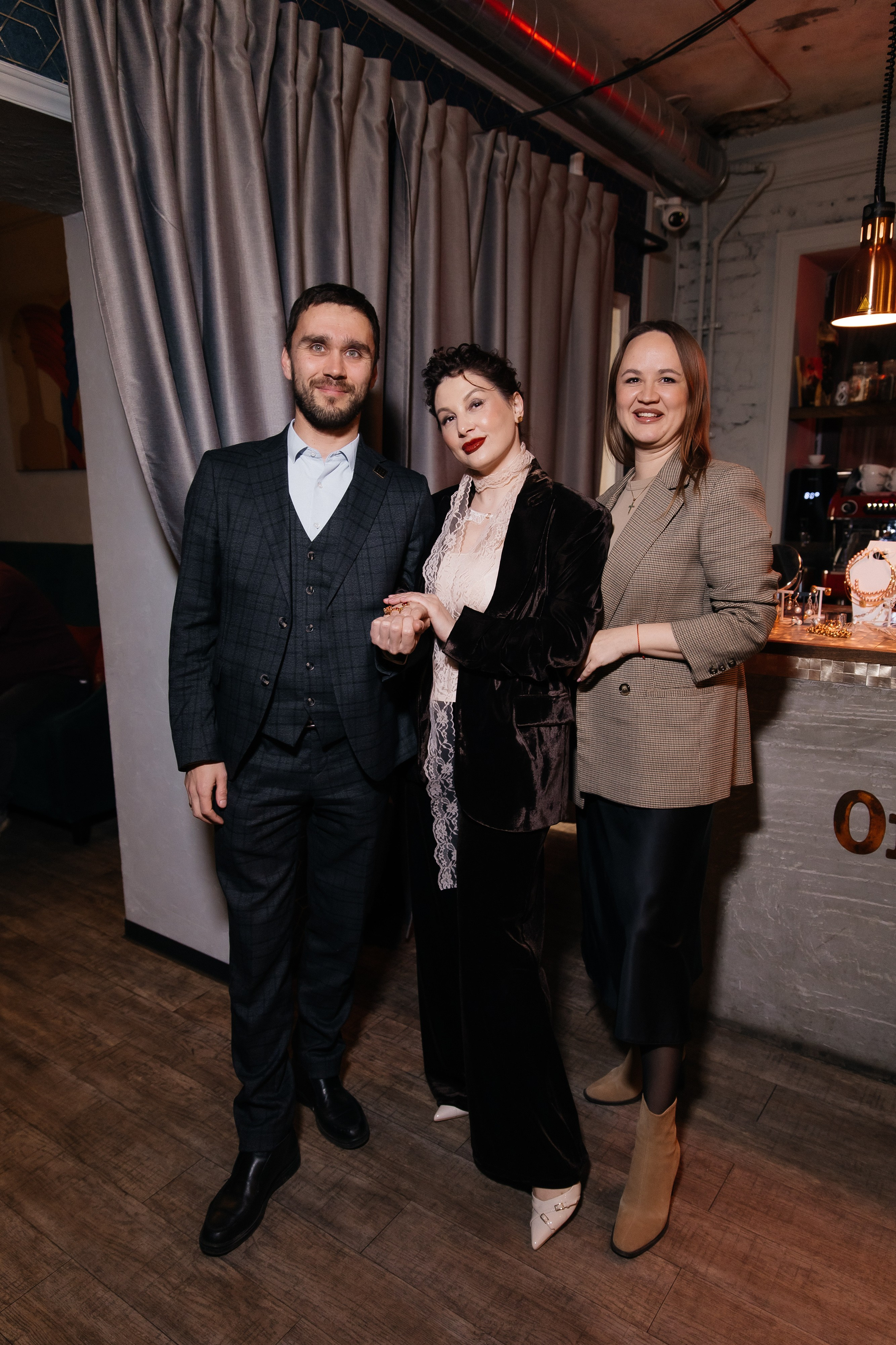 Клуб Гедонист — Онегин в «Онегине». Свадебный, семейный и детский фотограф в Калининграде Елена Кравцова