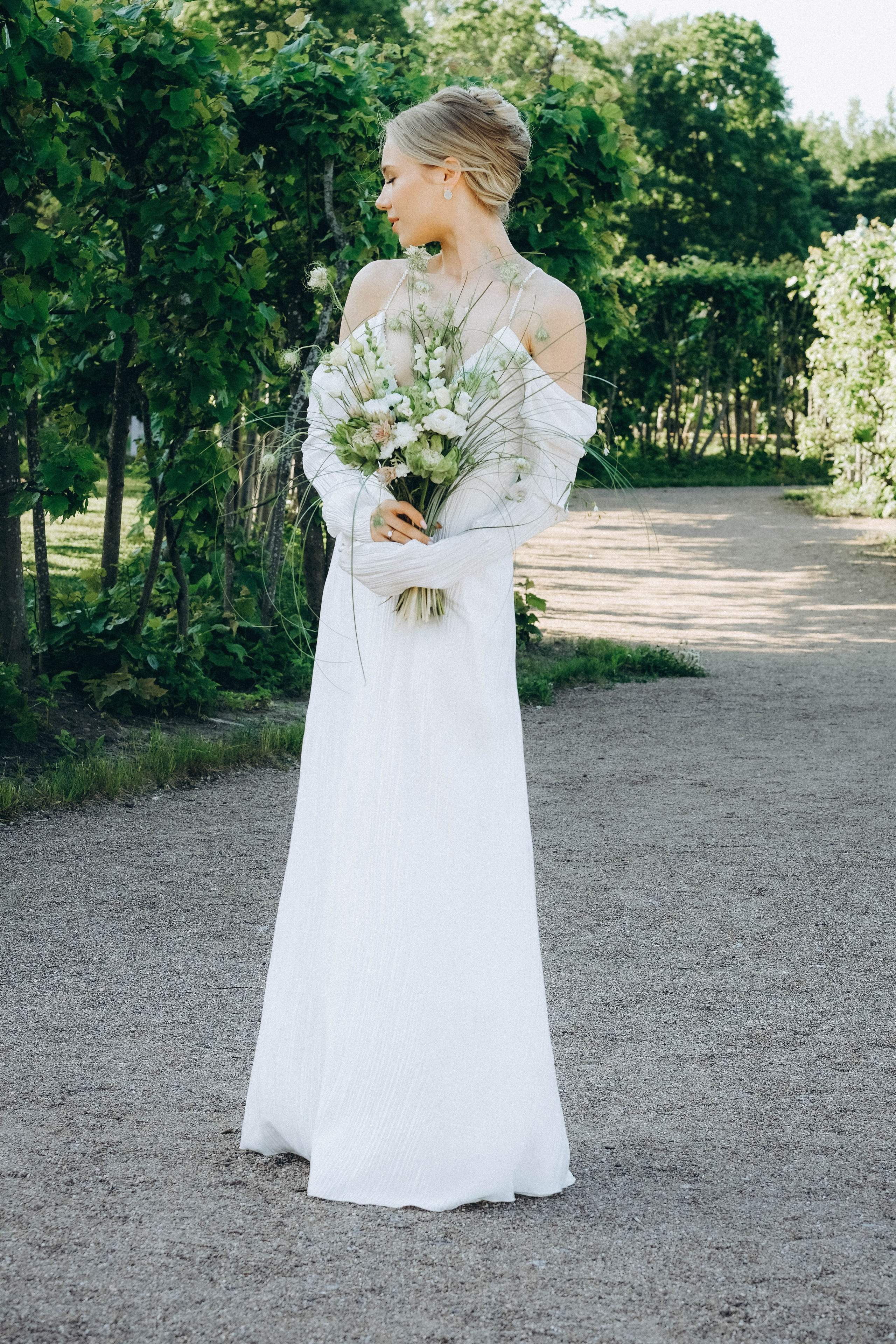 СВАДЕБНАЯ СЬЕМКА В ПАРКЕ ОРАНИЕНБАУМ. Профессиональный фотограф, Санкт-Петербург — Виктория Богомолова