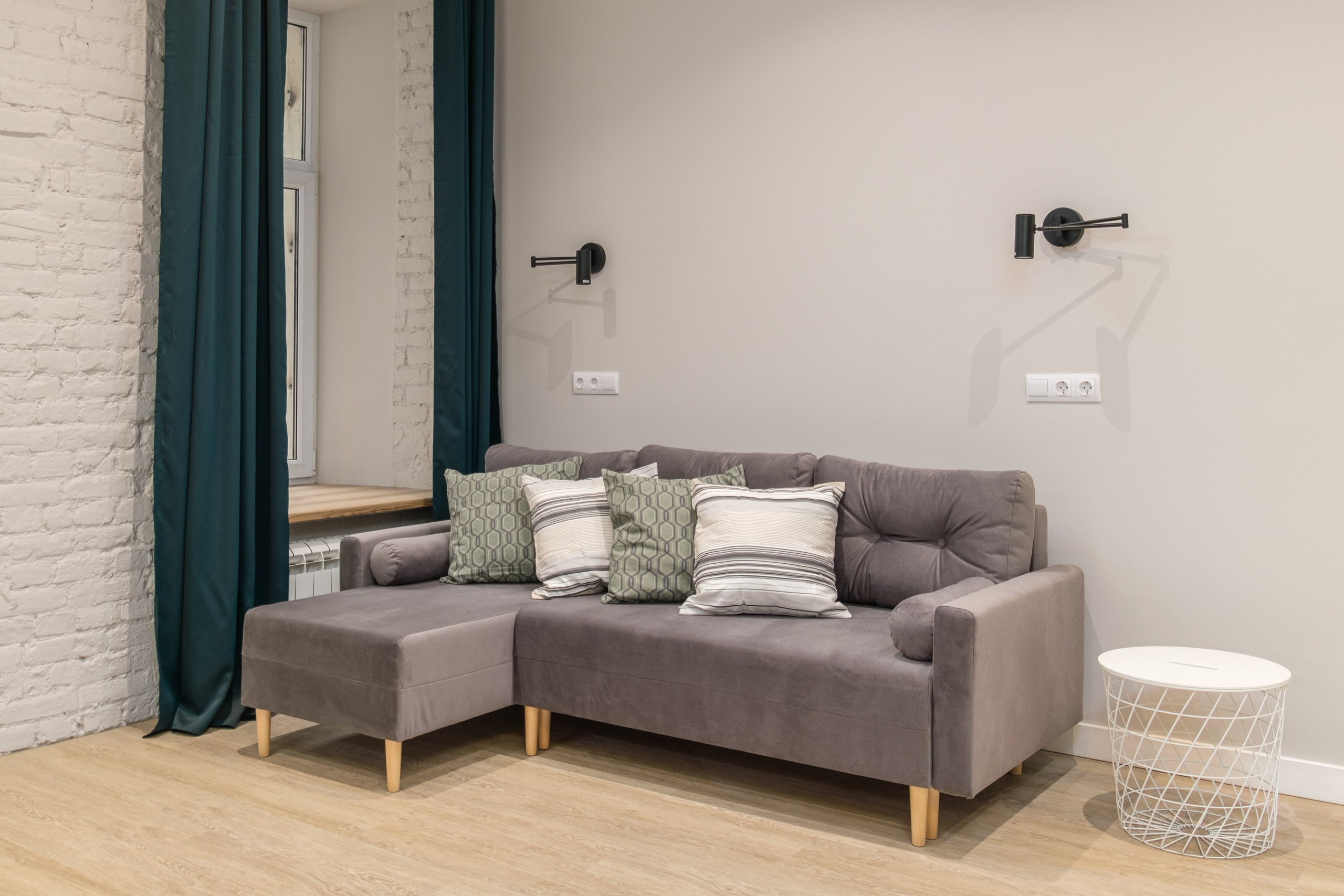 Просторная студия в центре