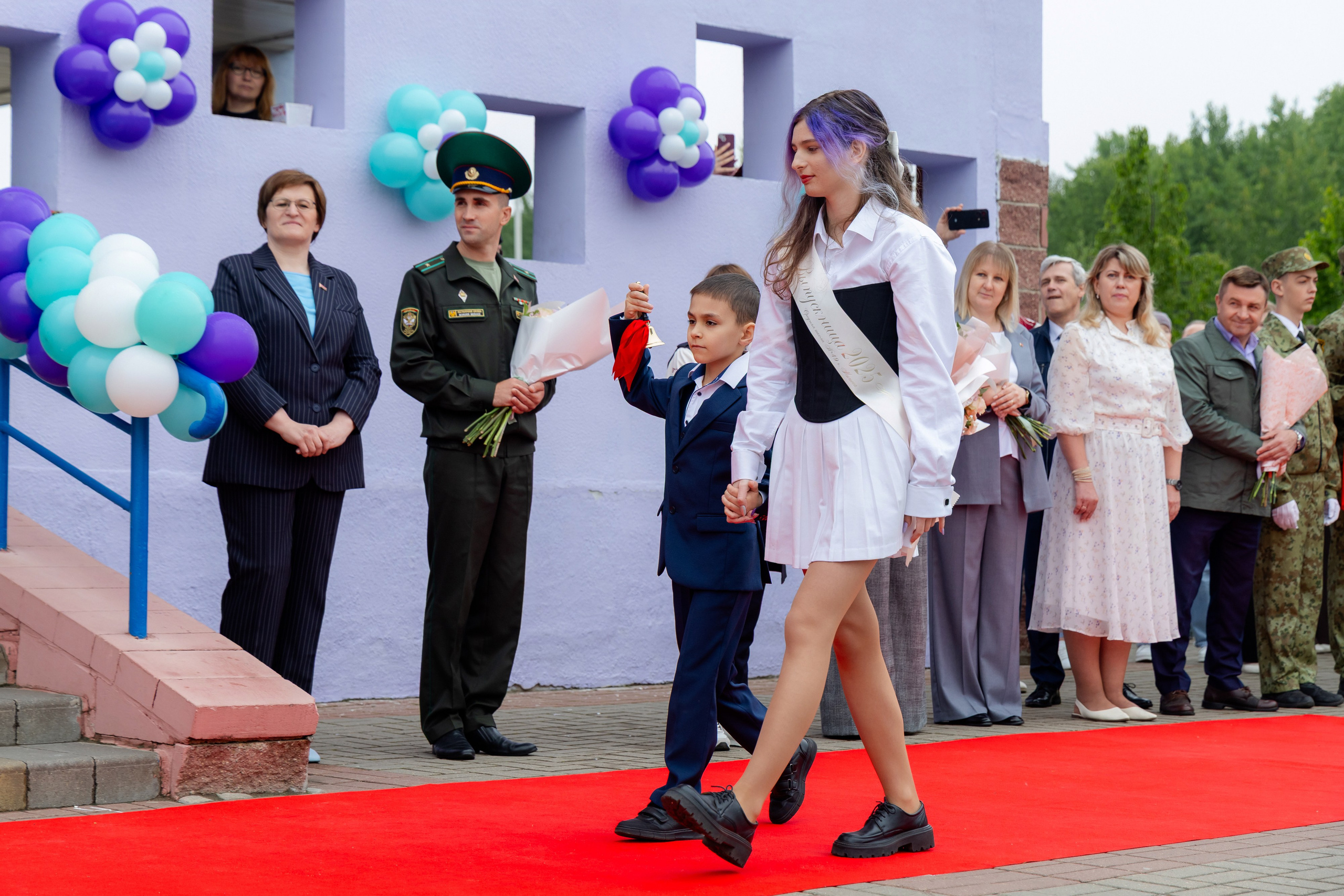 Последний звонок 2025 в Минске. Свадебный фотограф в Минске/Беларуси Сергей Спиридонов