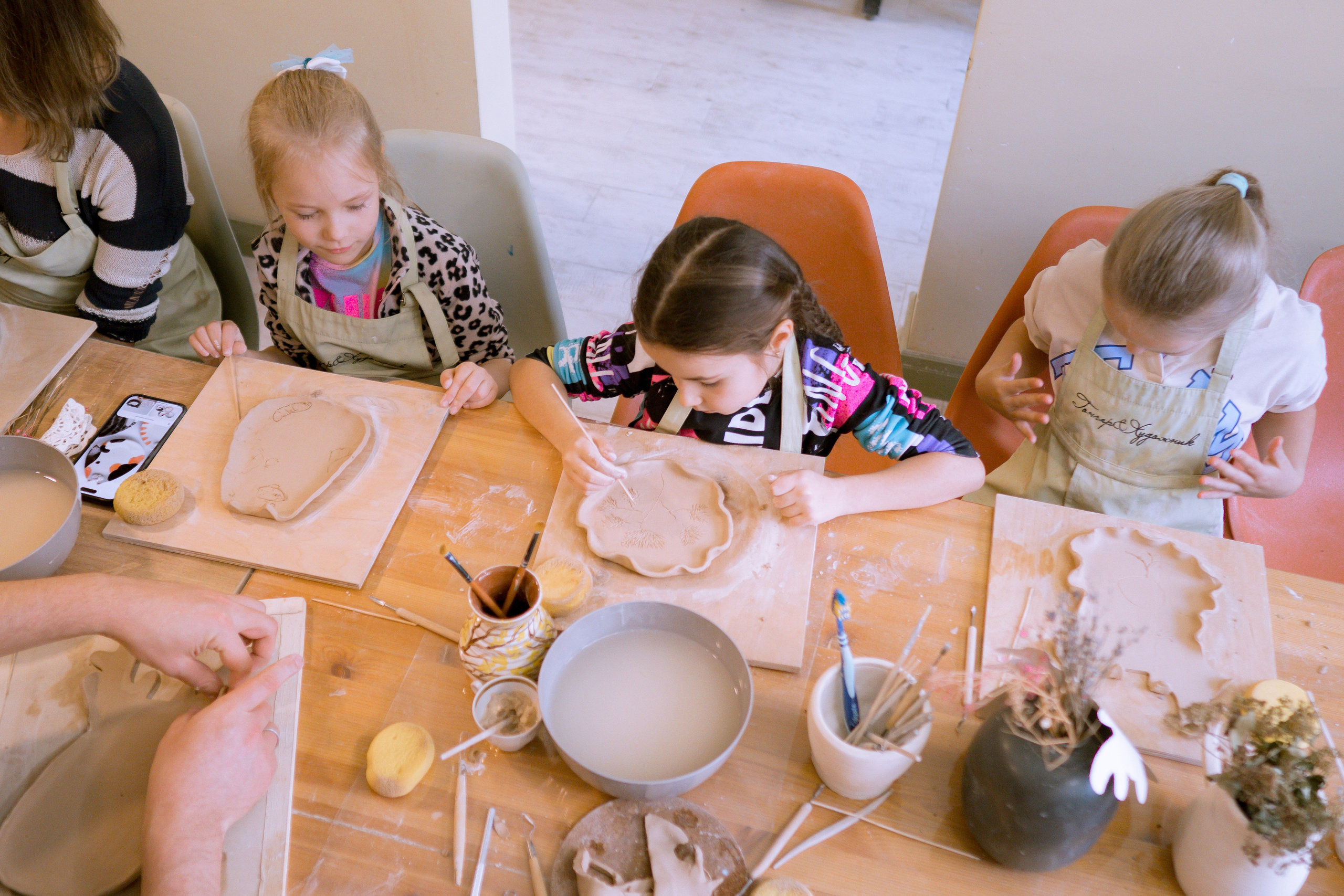 Мастер-класс по керамике. Фотограф Дарья Морозова