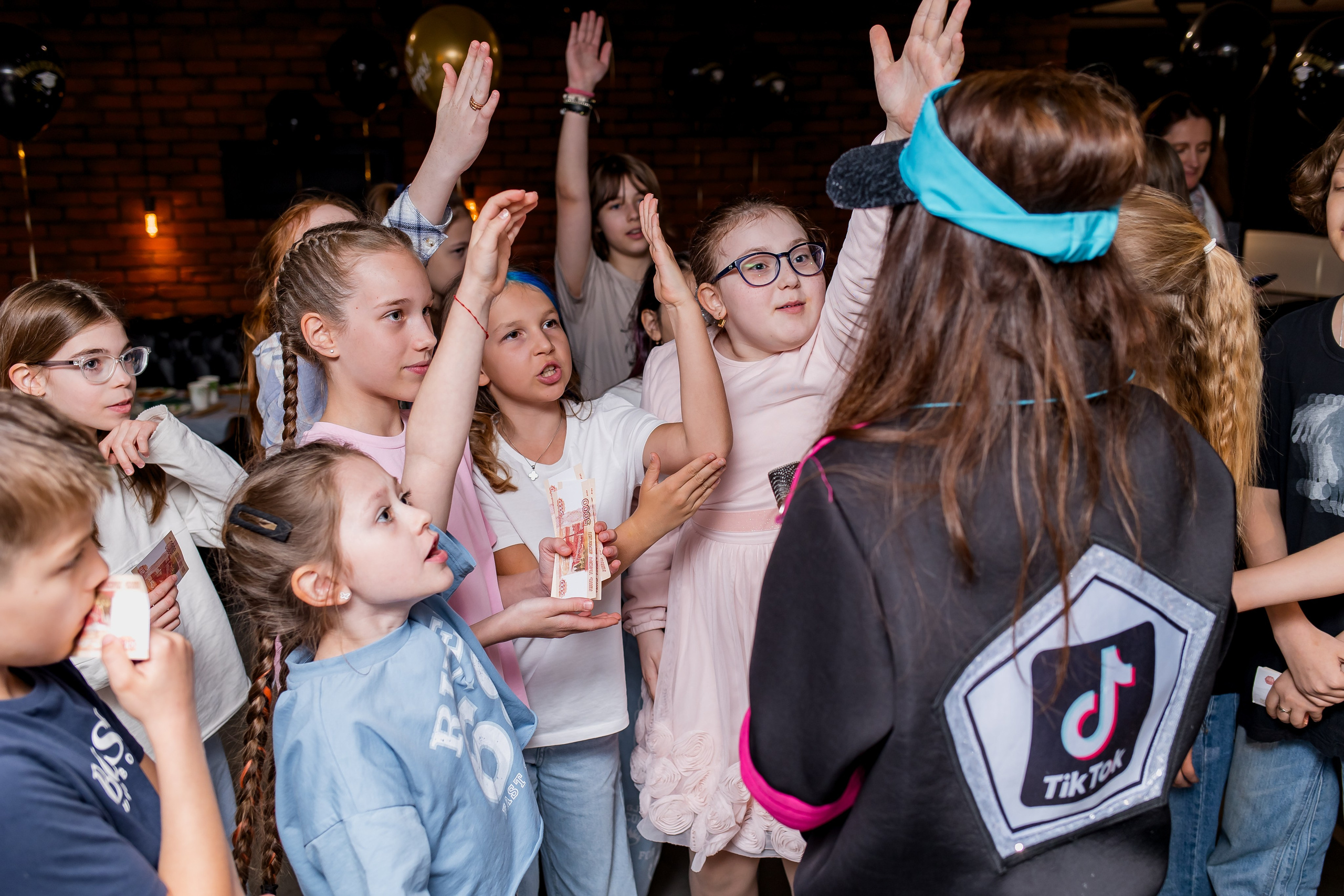 Выпускной 4 класс. Фотограф в Москве Авдеева Мария