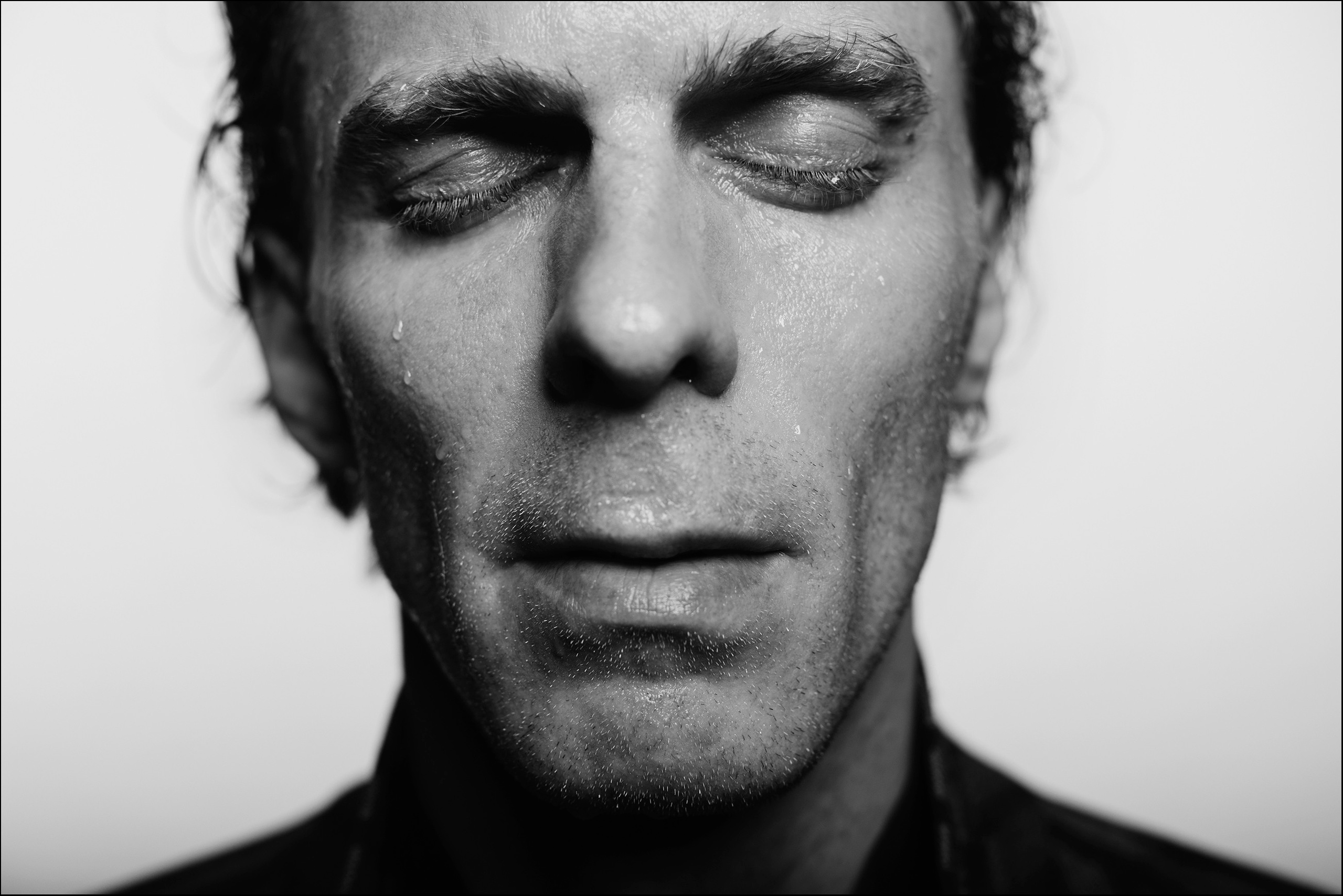 Александр Карпенко на фотосессии у фотографа Платона Лысова