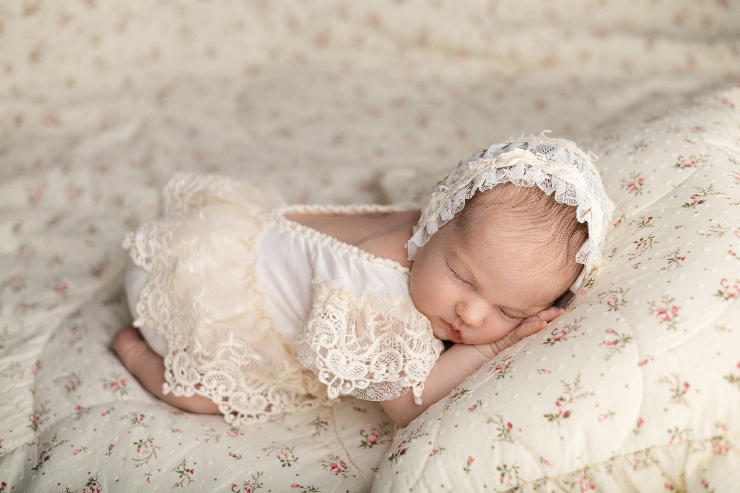 Юлия. Лилия Алтухова — фотограф новорожденных в Москве и области