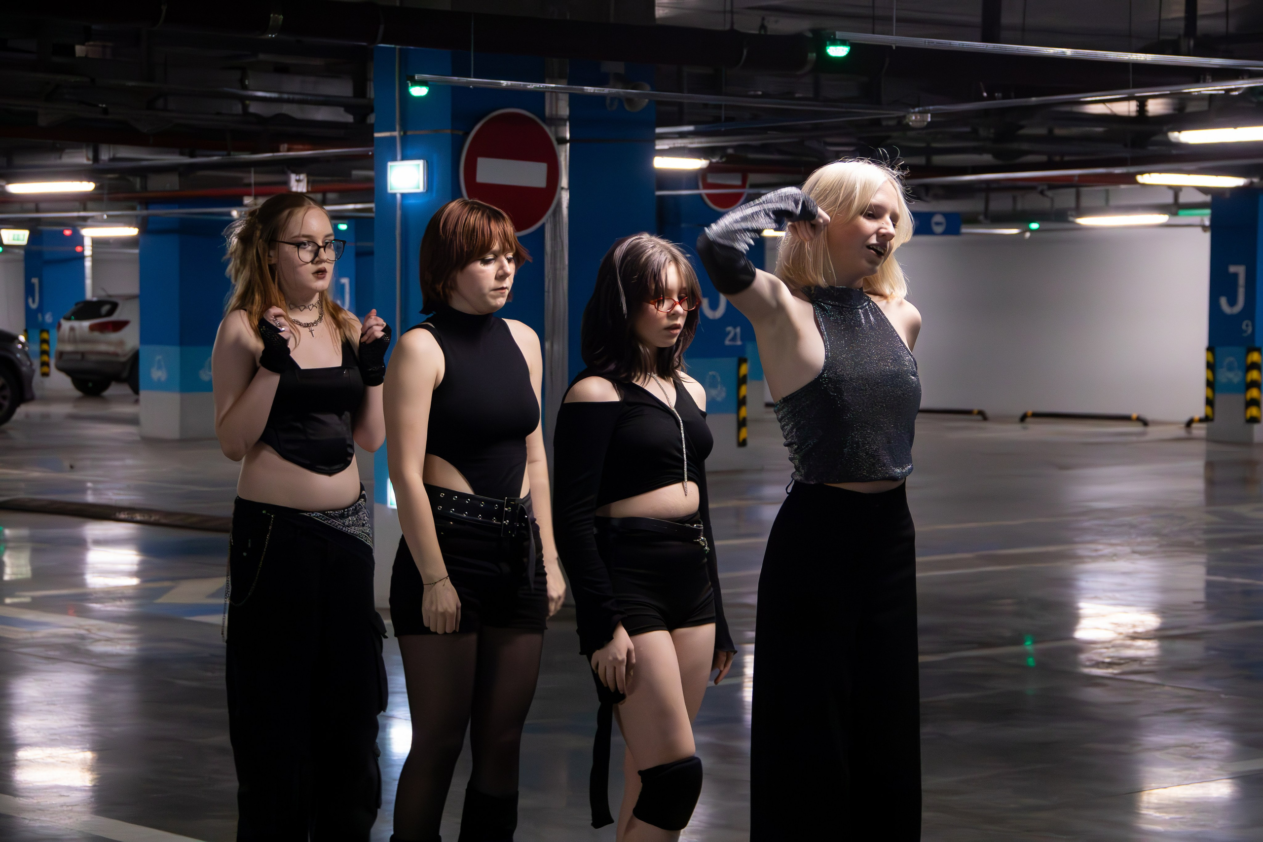 Бэкстейдж съёмок 16.SECTOR Aespa 'Whiplash'. K-pop (и не только) фотограф в Москве Светлана Полякова