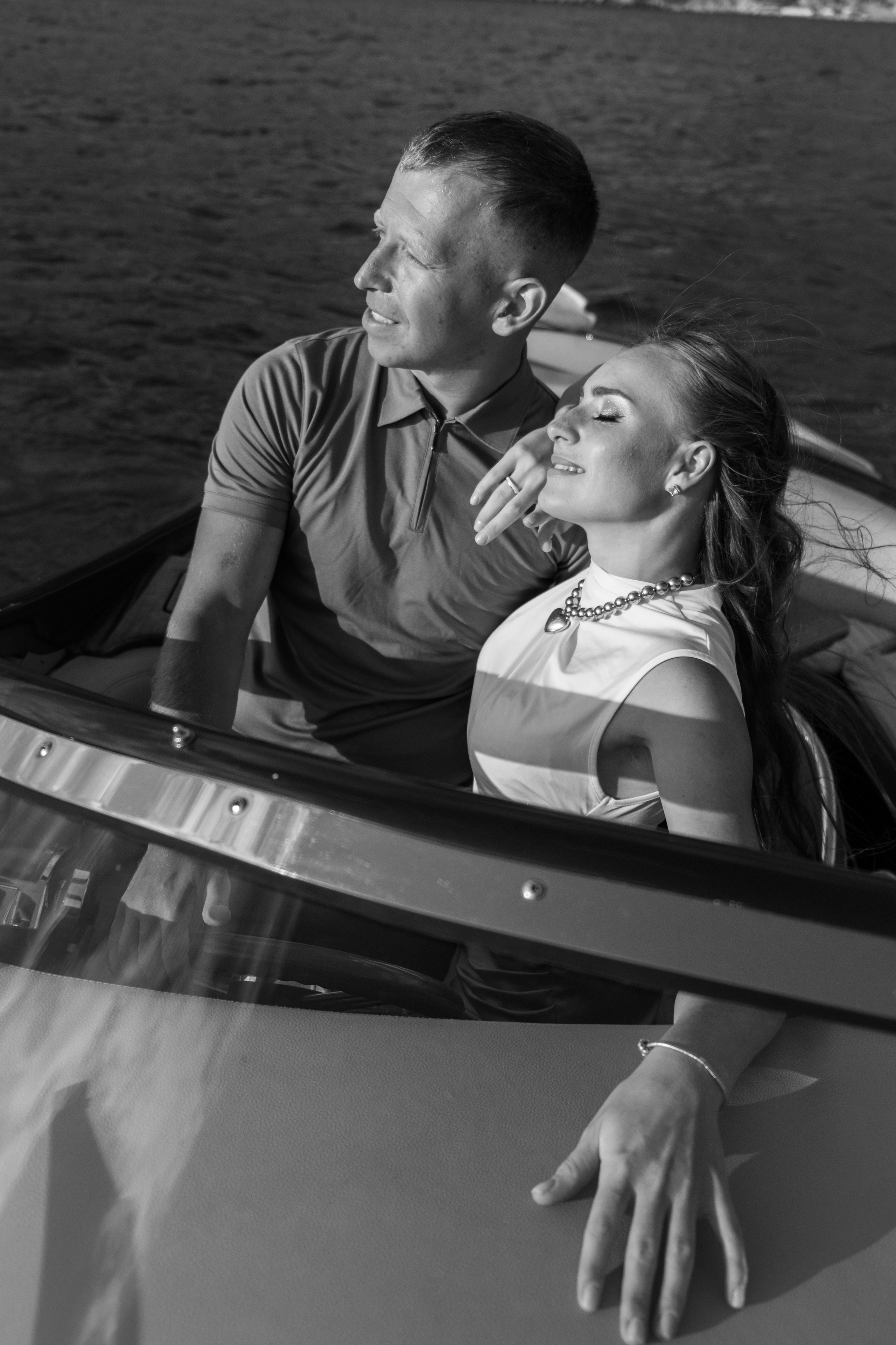 М+А — Прогулка на катере в Балаклаве. Профессиональная фотосъемка в Крыму. Натуральные эмоции и живые кадры. Забронируйте дату прямо сейчас!