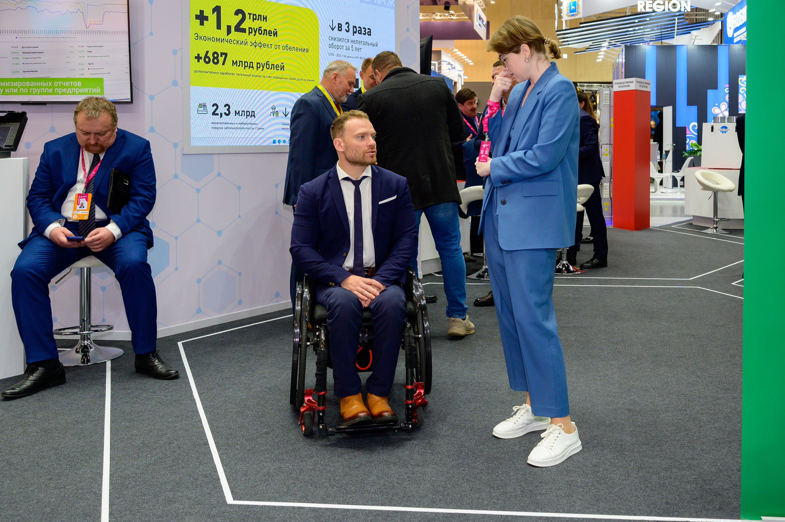 BigindustrialweekBelarus. Фотоуслуги, услуги фотографа, фотографирование важных событий