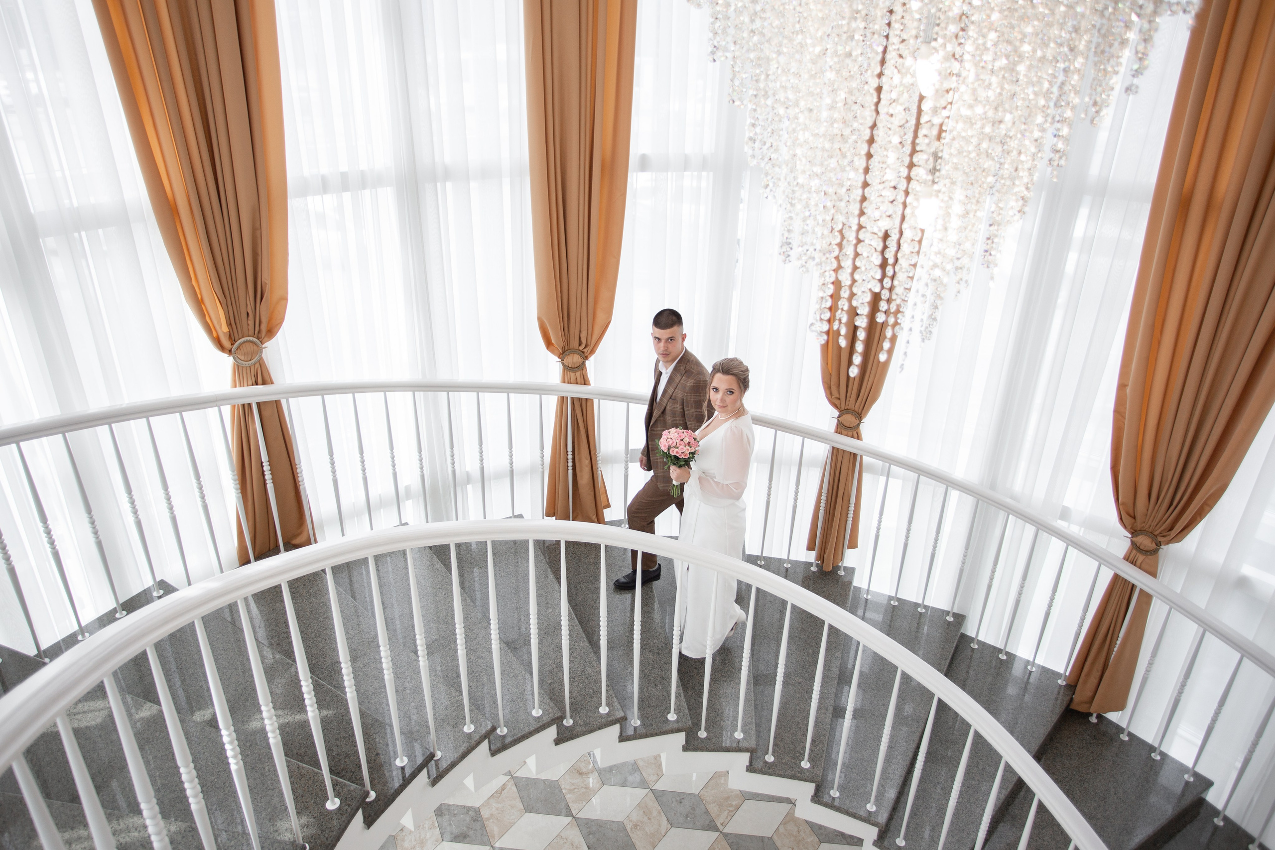 Кирилл & Алена. Свадебный и контент фотограф в Новосибирске Еремин Александр