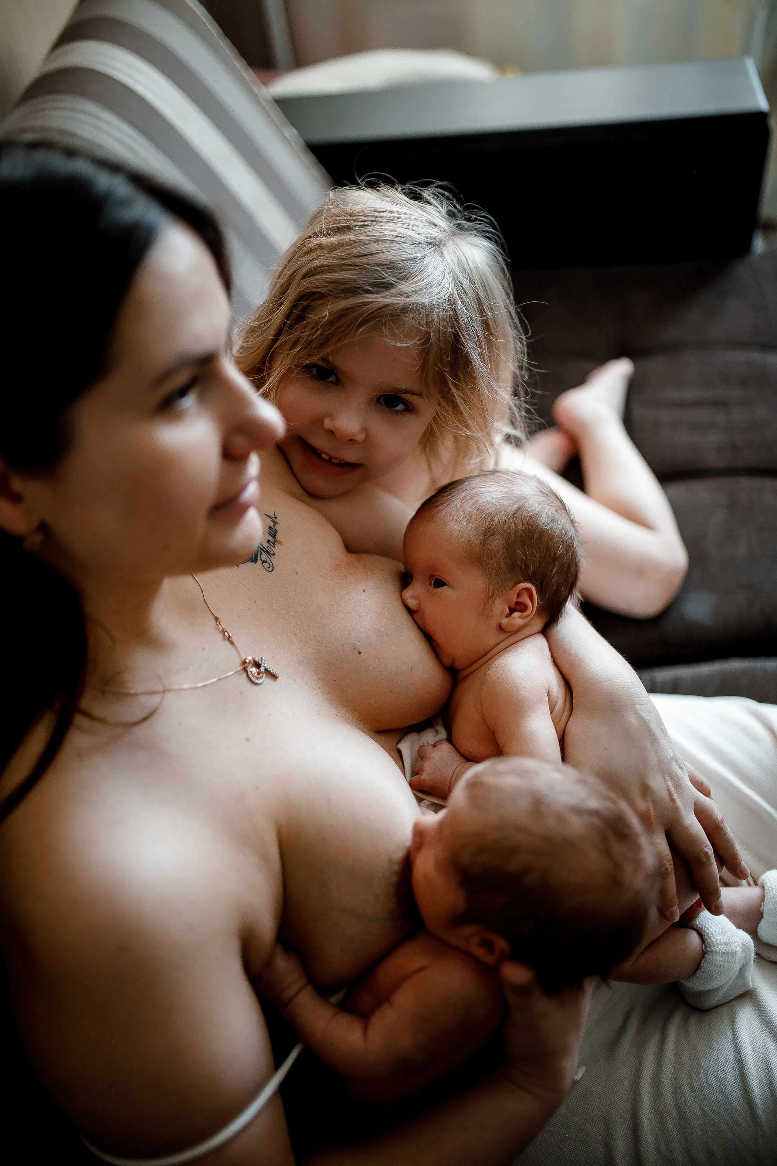 Грудное кормление. Фотограф материнства и таинства кормления Екатерина Кузьмин