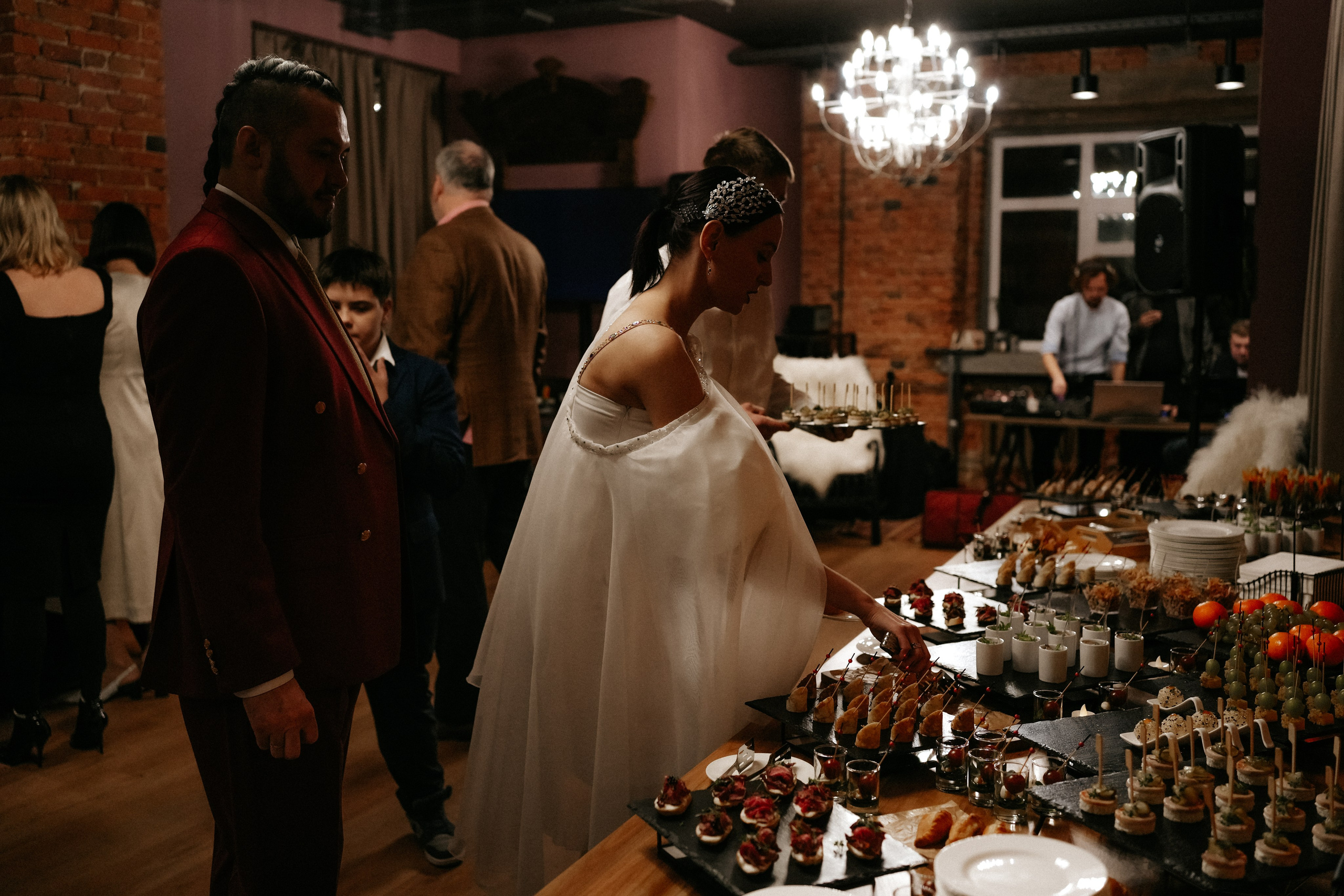 Ирина и Денис, Екатеринбург, репортаж. Фотограф Перевозкина Анна