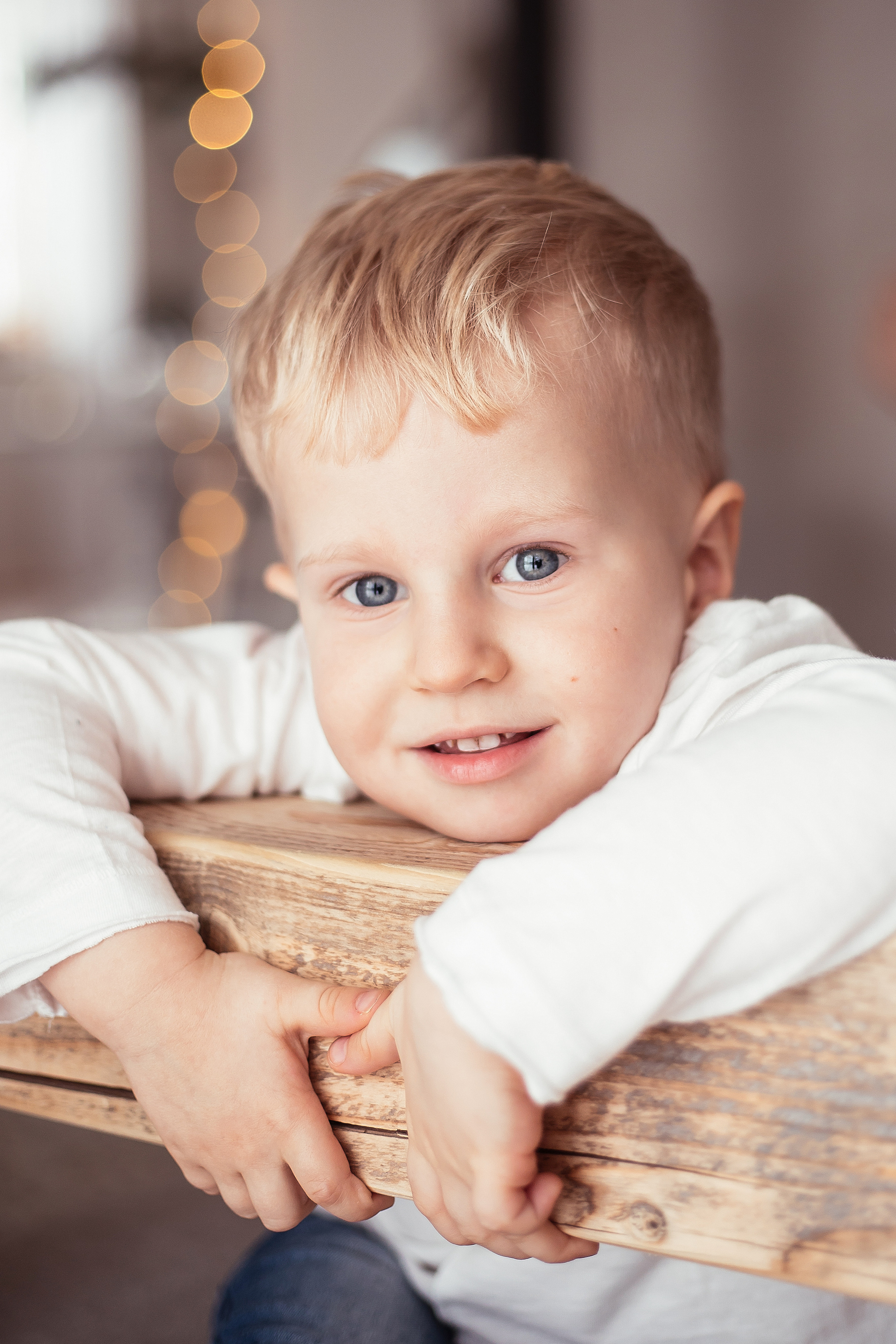 Семейная фотосессия в студии. Фотограф в Москве Авдеева Мария