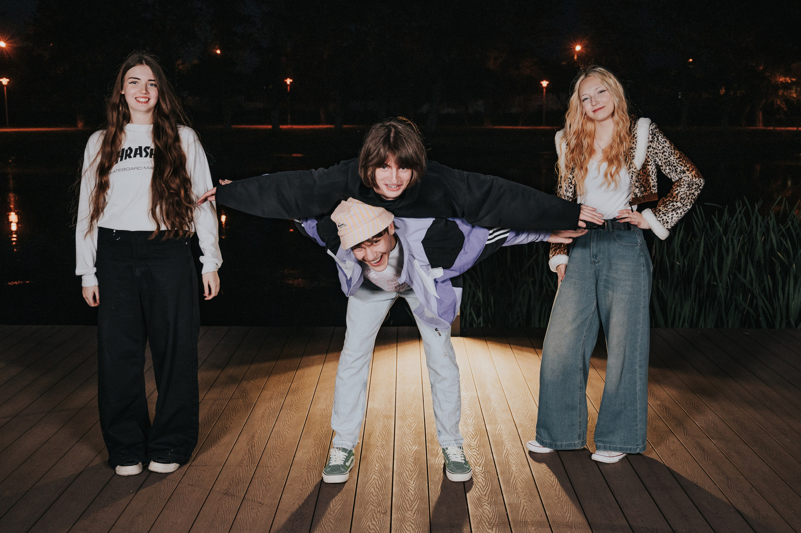 Ночная. Выпускные альбомы и Школьный фотограф в Алексеевке, Бирюче, Красном