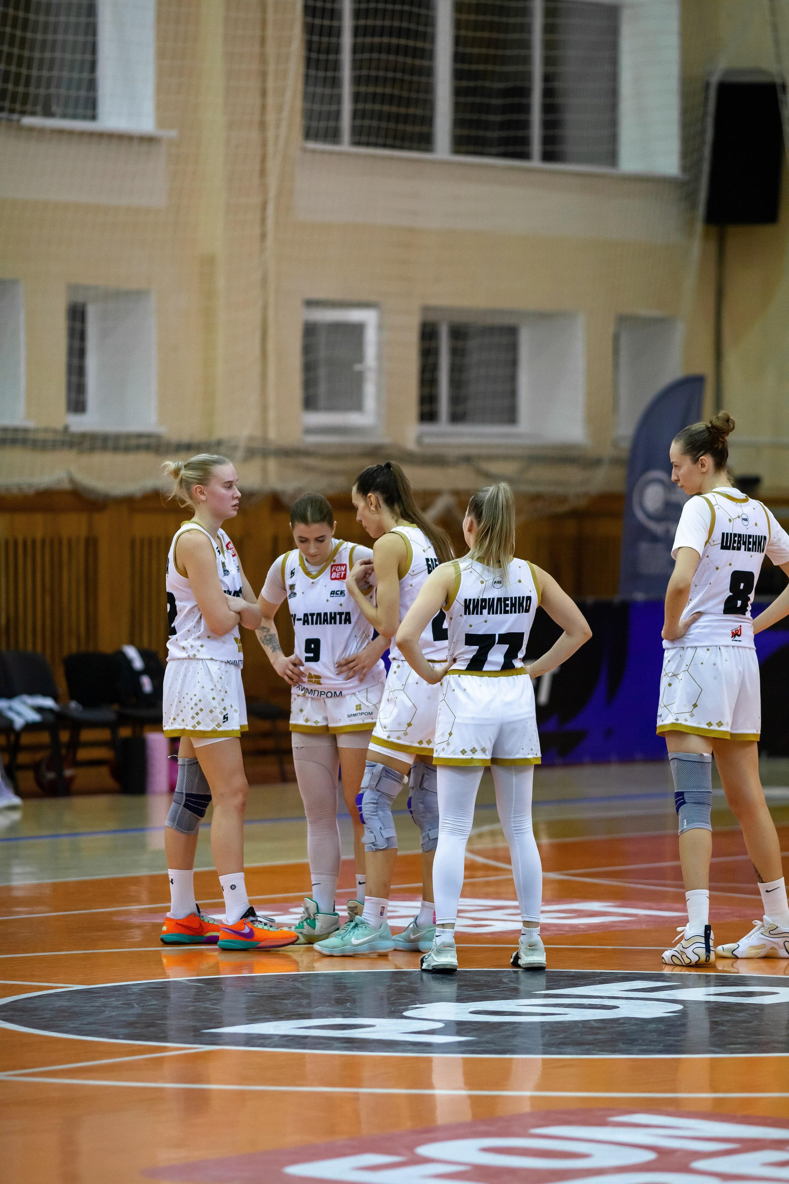 ЧГУ-Атланта — Ростов-ЮФУ / 1 игра. Фотография