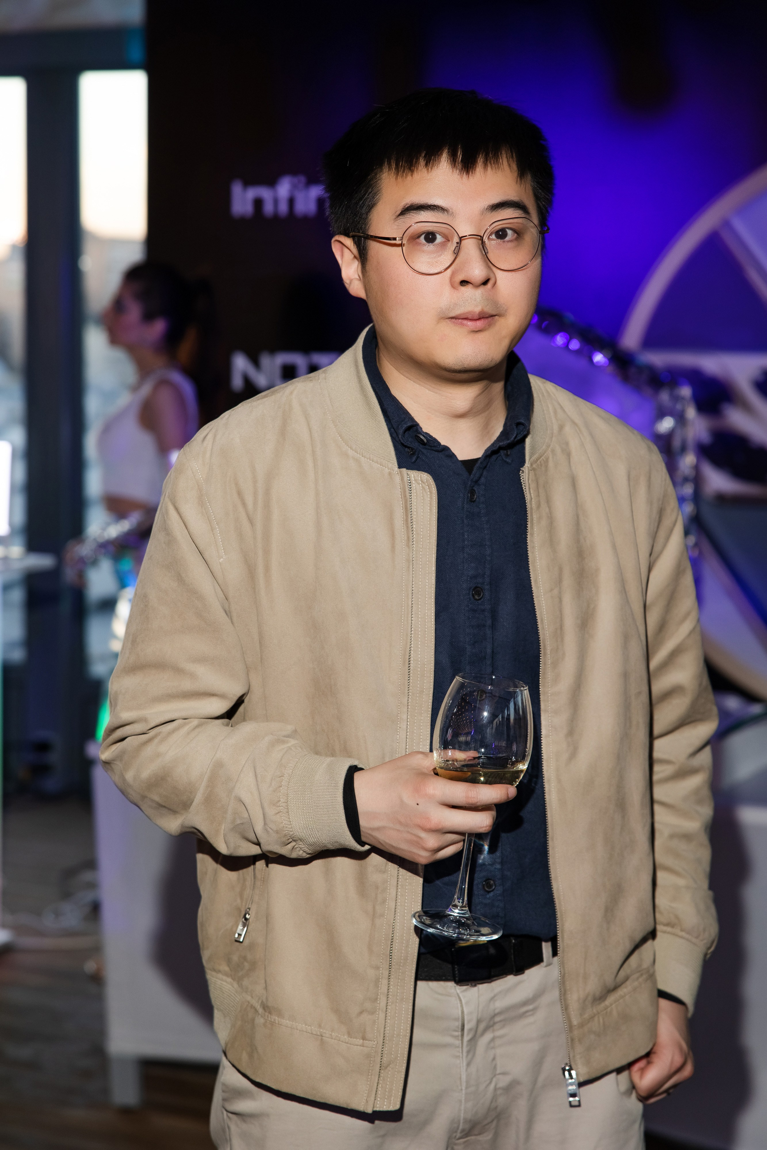 Презентация Infinix. Свадебный репортажный фотограф в Москве