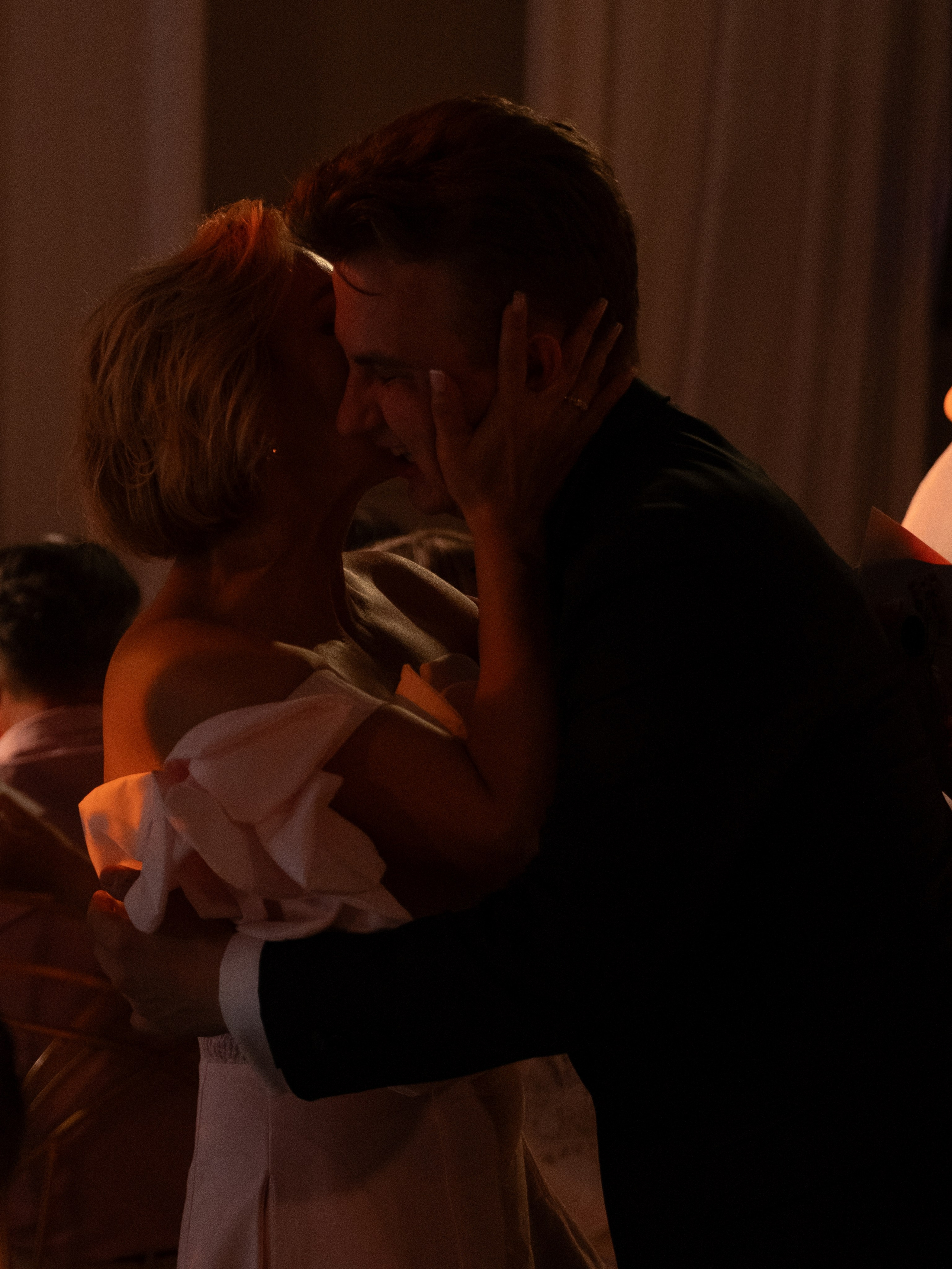 Счастливые часов не наблюдают. Свадебный и семейный фотограф в Санкт-Петербурге