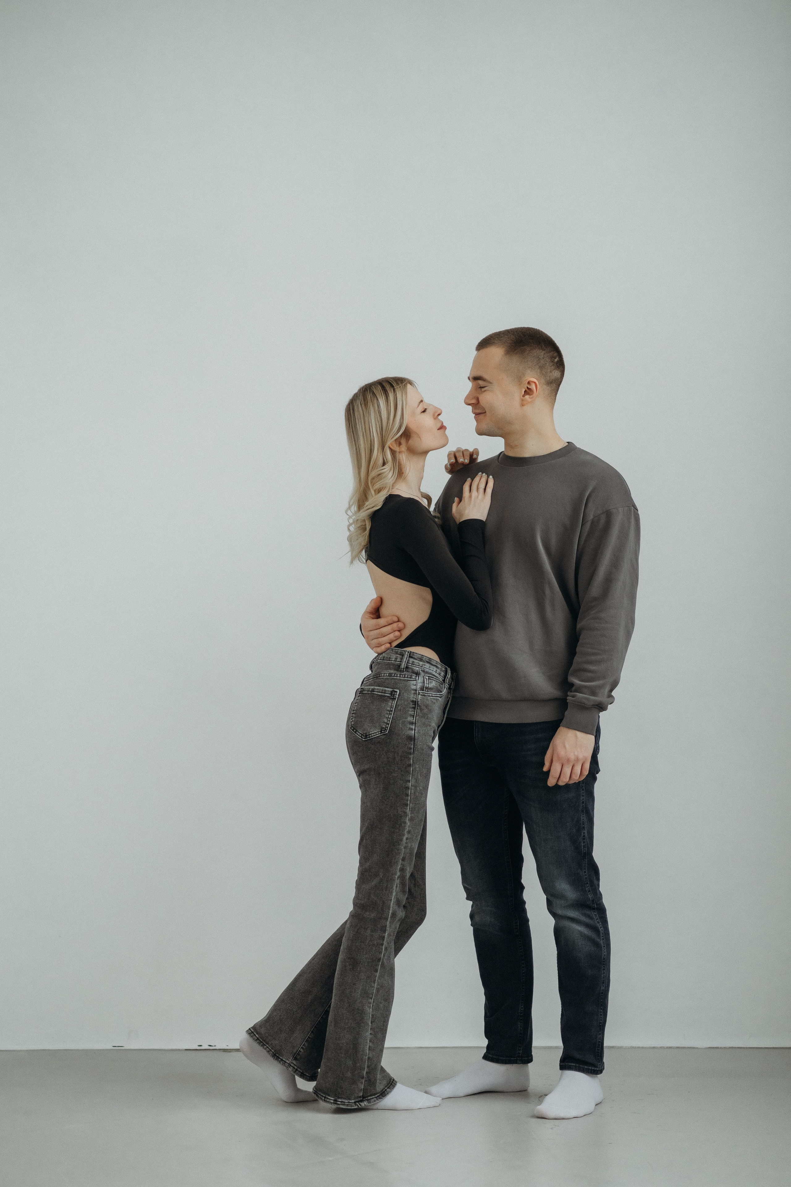 Парная фотосессия в студии в Архангельске. Портретный и свадебный фотограф в Архангельске Елизавета Стрекаловская