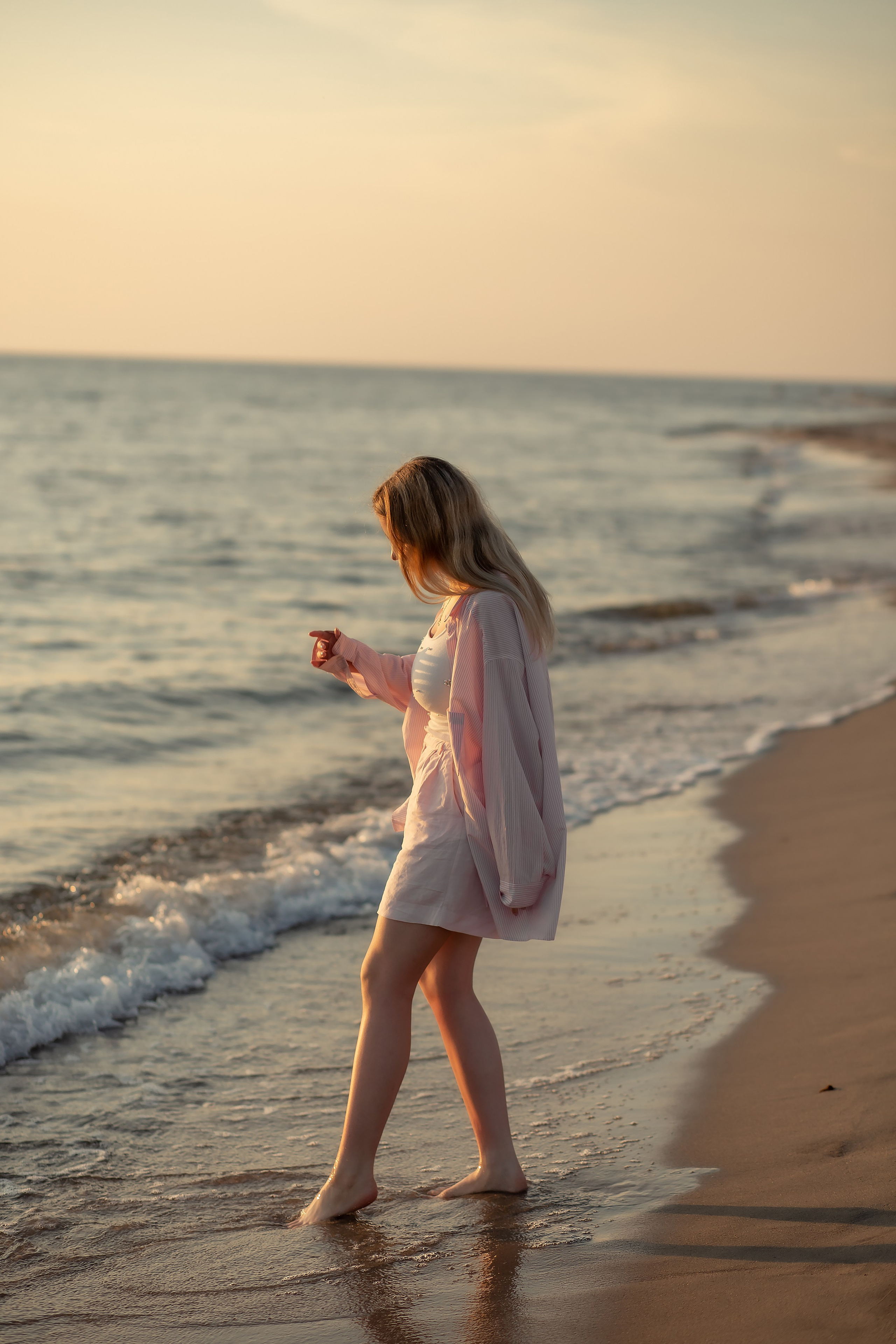 Екатерина и Антон. На закате. Фотограф в Калининграде Решетникова Алина