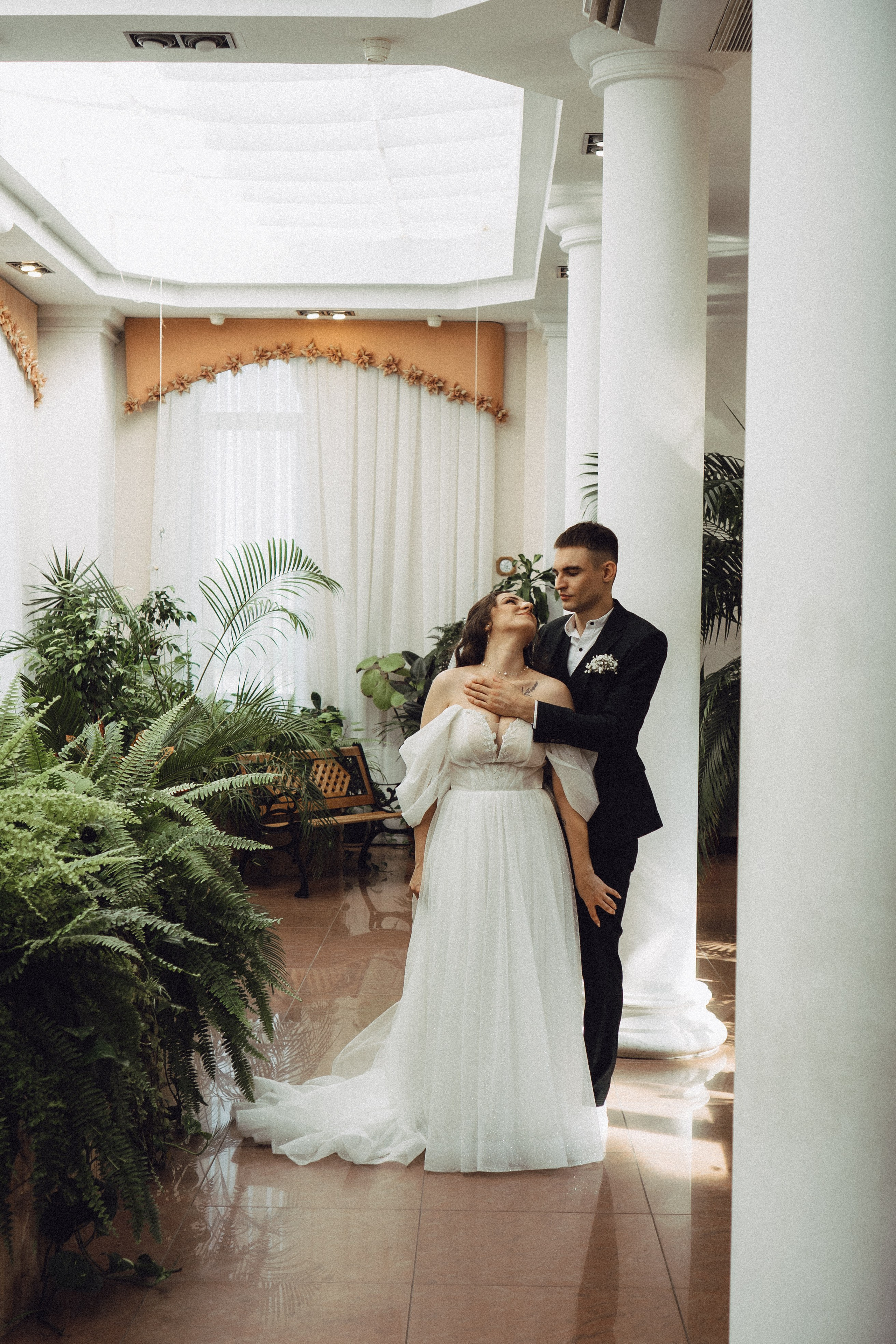 СВАДЕБНАЯ СЬЕМК В ПАРКЕ 300-ЛЕТИЯ. Профессиональный фотограф, Санкт-Петербург — Виктория Богомолова