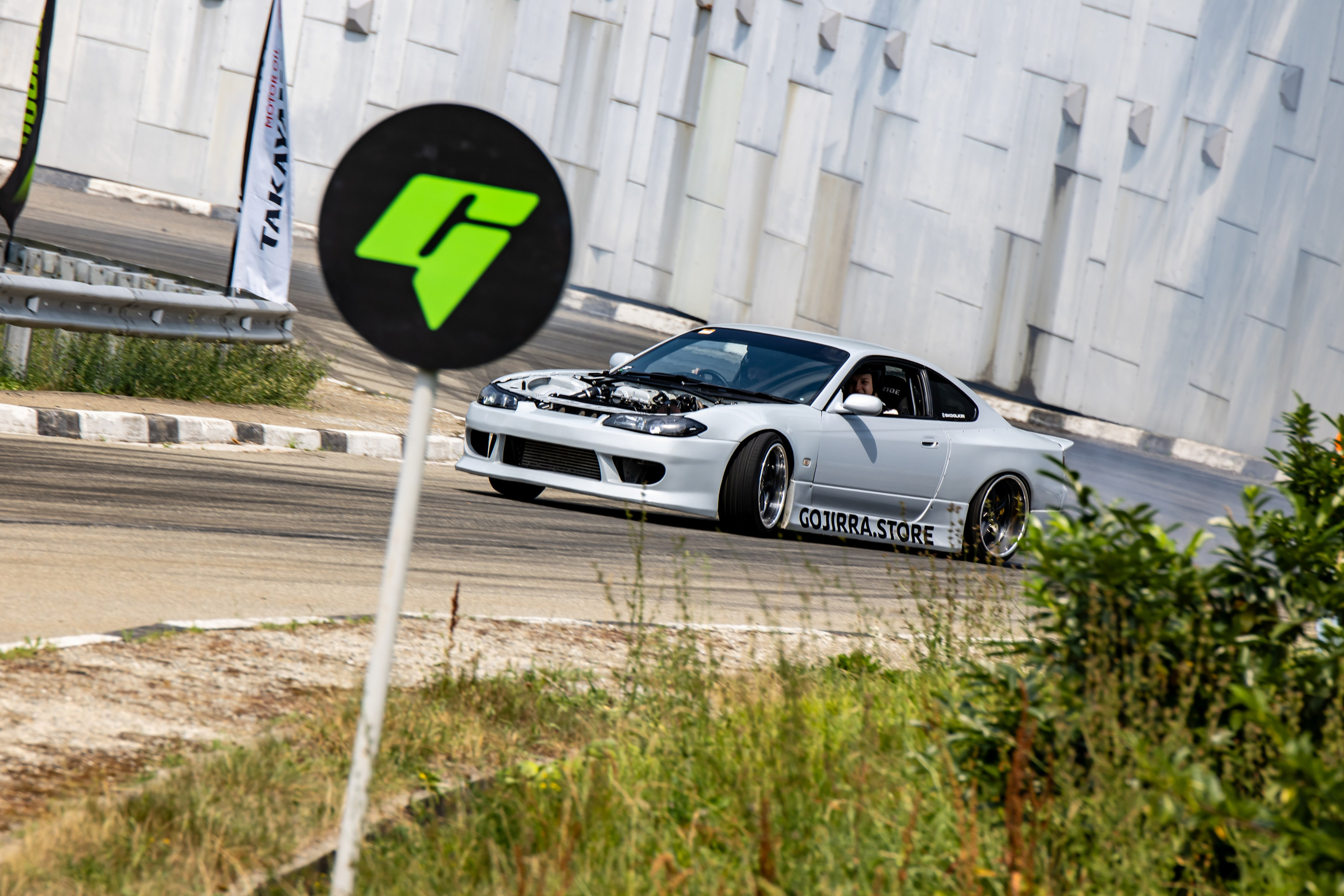 Grounded event. Репортажная, студийная, свадебная, автоспорт, коммерческая, фотосессия: Фотографы Николай и Елена DvoTar