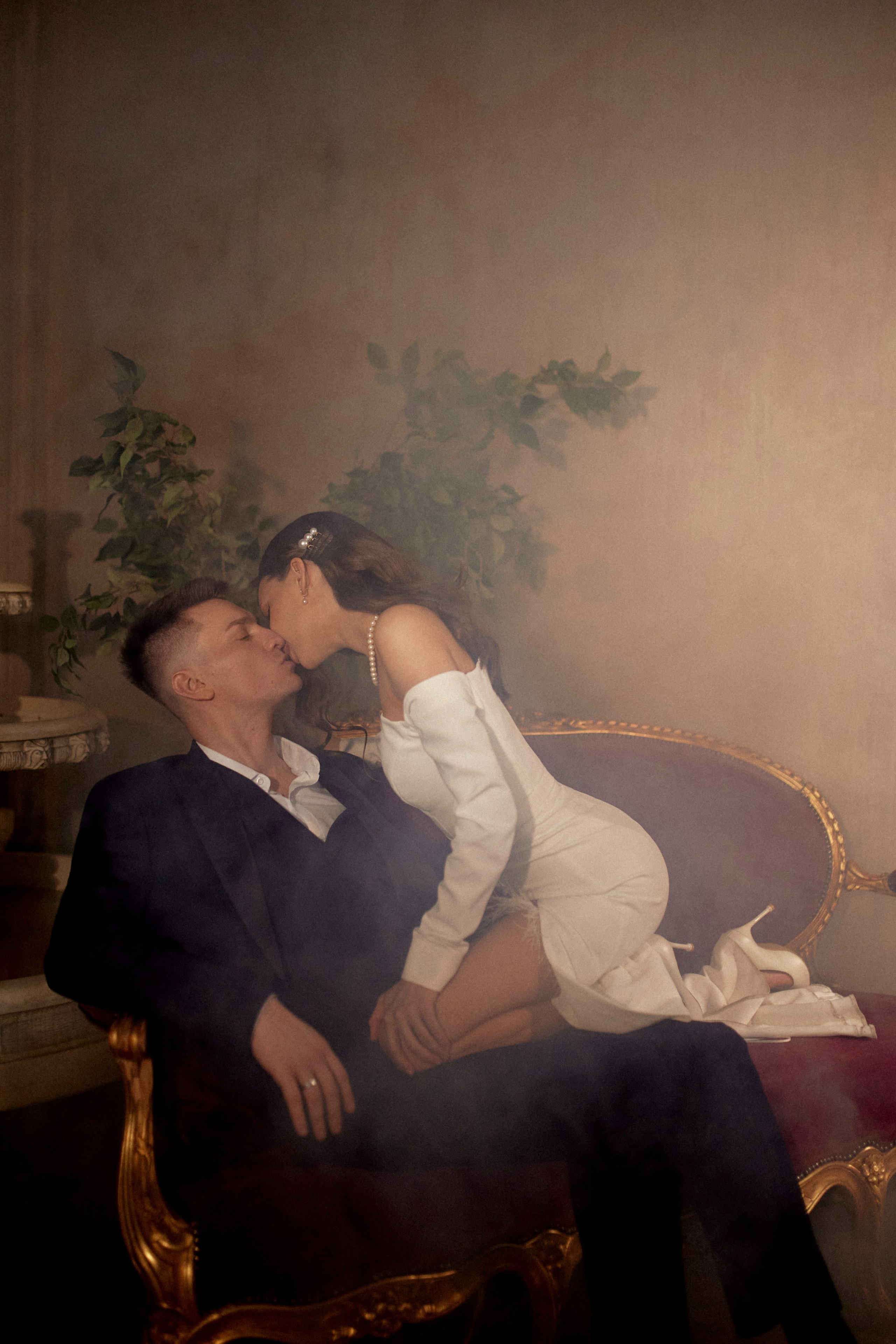 Свадебная фотосессия в Дворце Бракосочетания № 1. Сестры Карабаза. Фотографы и ретушеры в Москве и Санкт-Петербурге