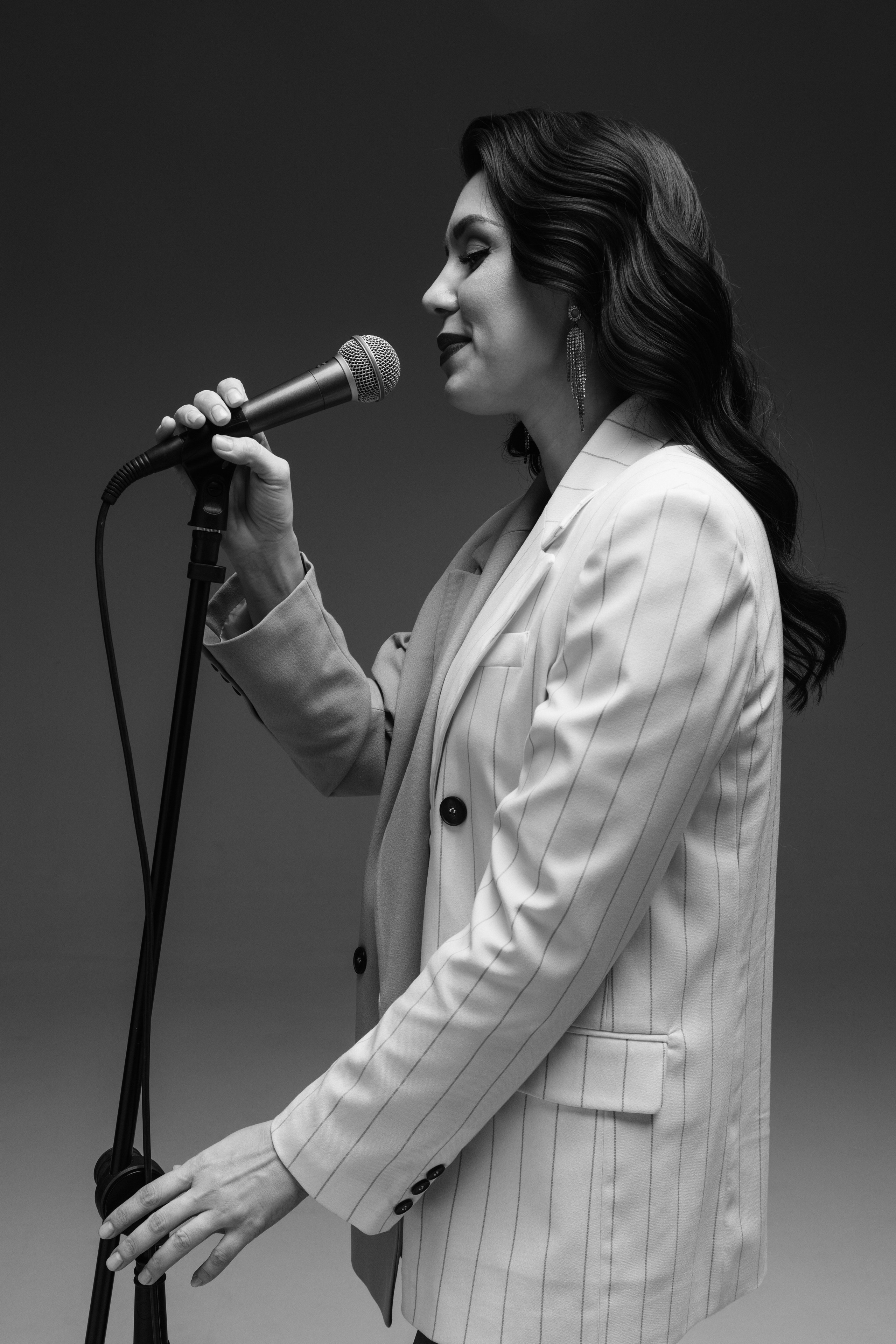 Content | Певица