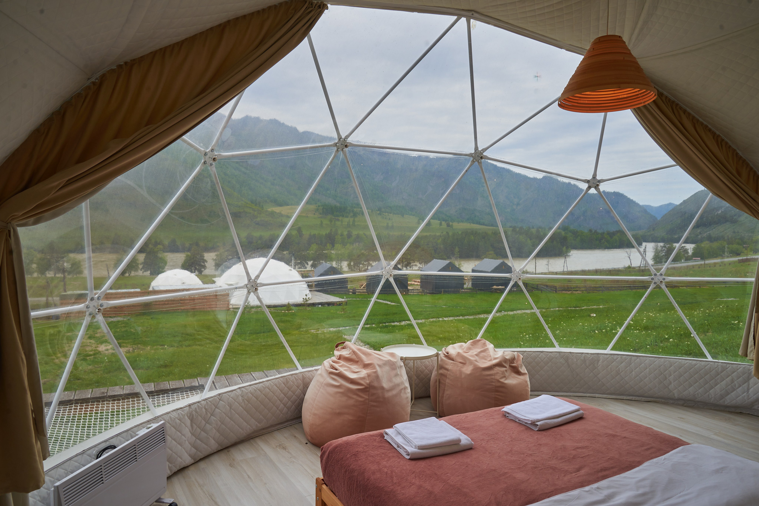 Купольный отель. Семейный фотограф в Барнауле, Горный Алтай, Заринск, Алейск