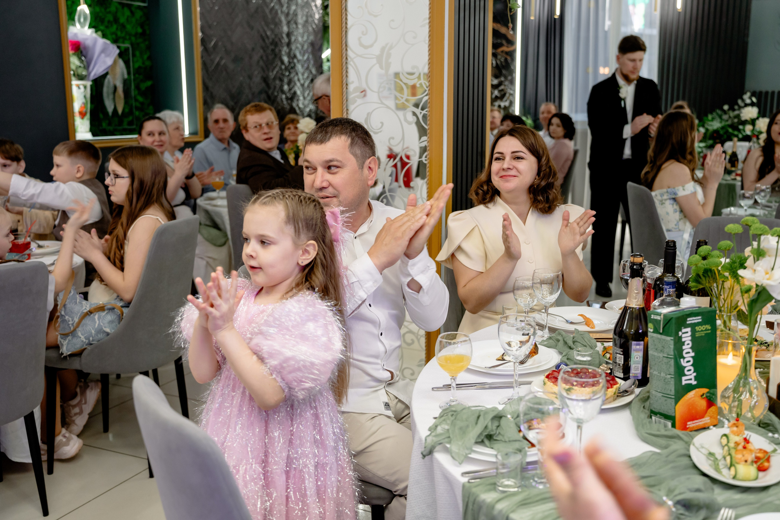 Ярослав и Дарья. Регистрация и банкет. Фотограф и видеограф в Москве и Московской области Мария Вишня