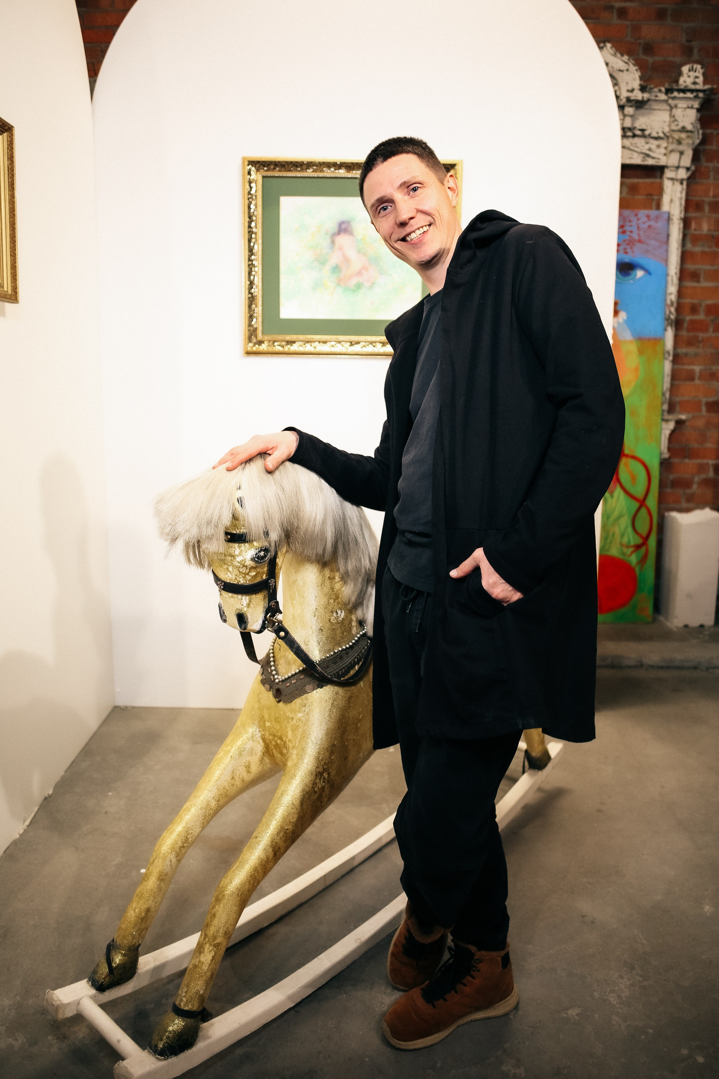 Фотосъёмка галереи. Портретный и репортажный фотограф. Мыльников Илья