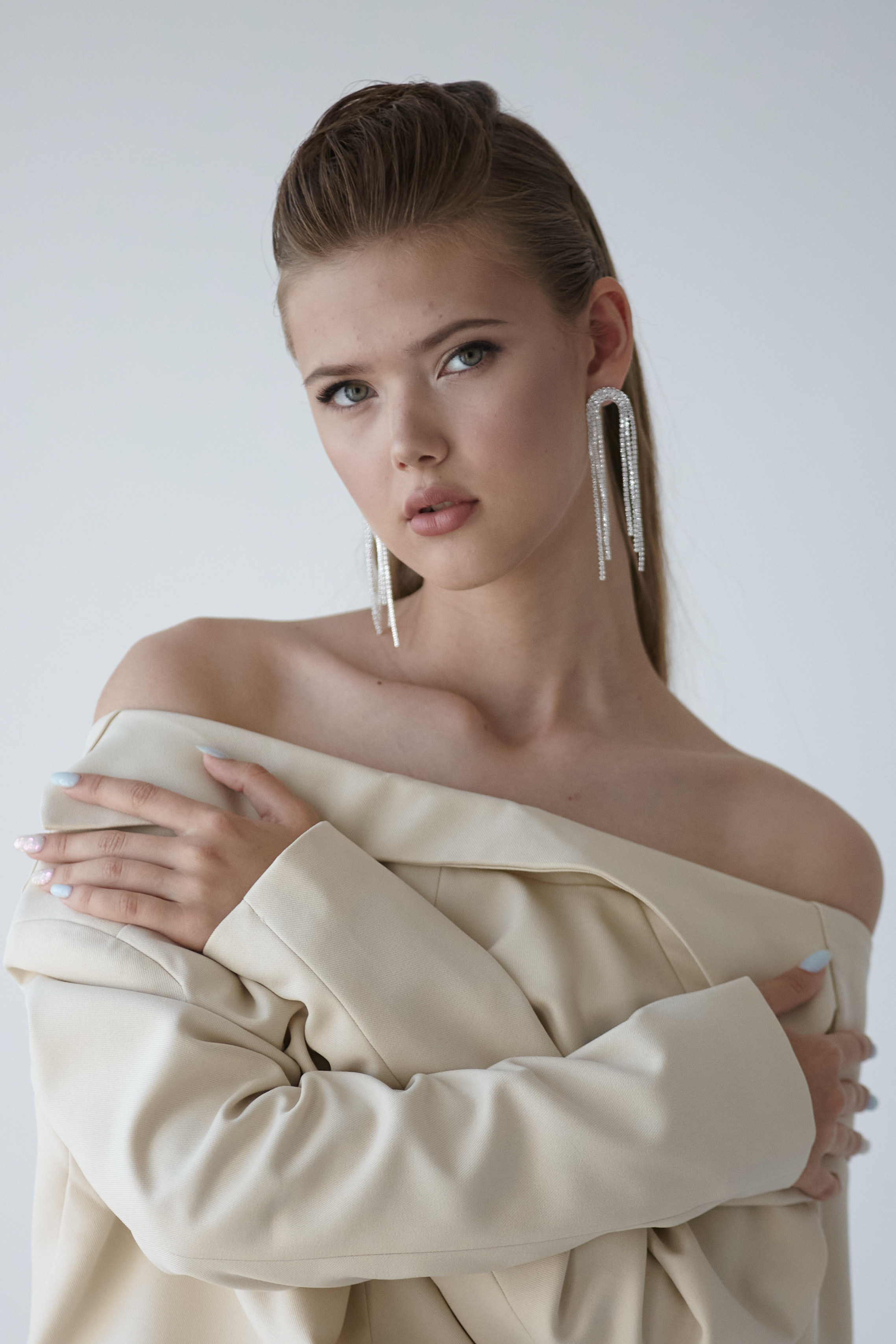 Соня. Главная