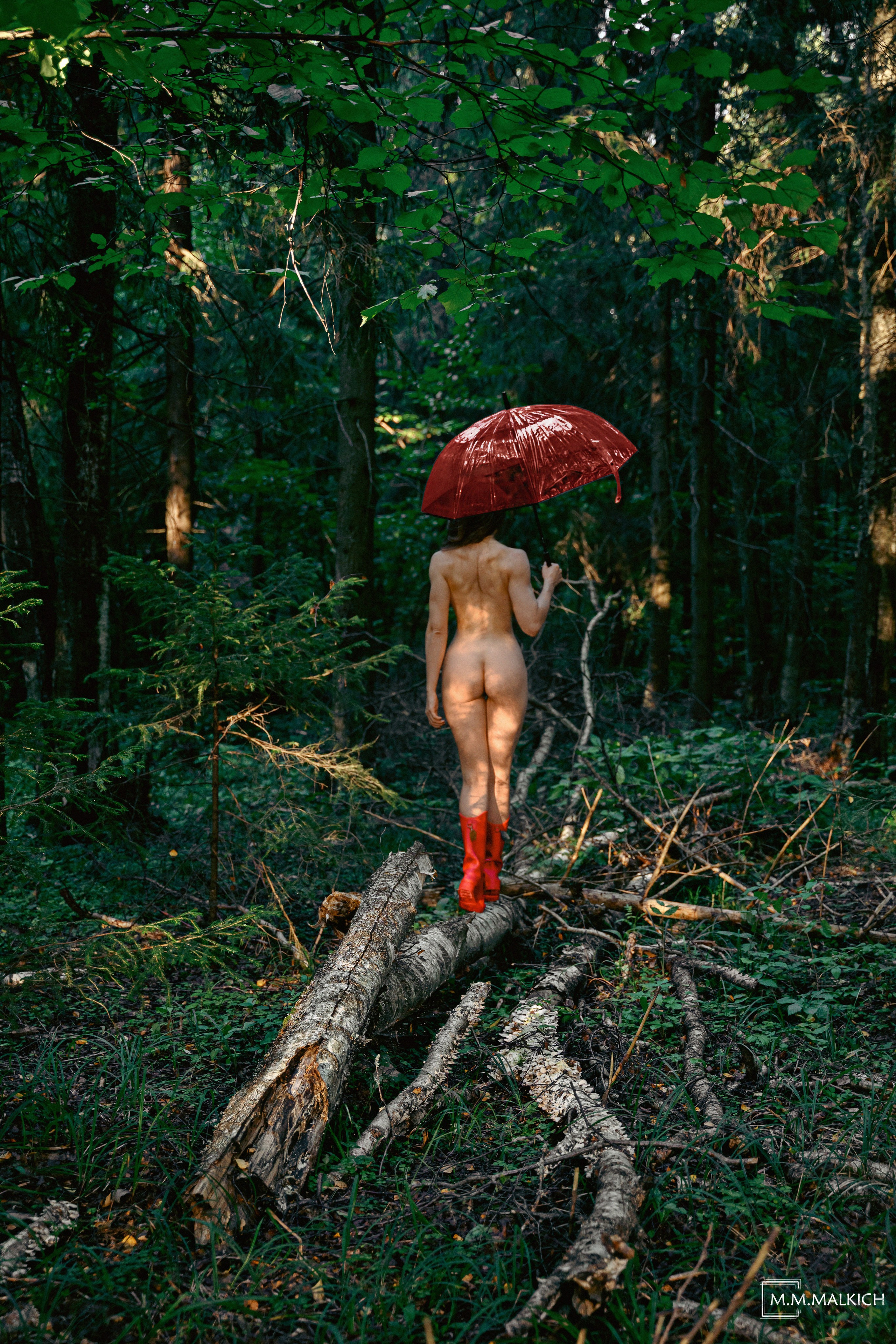 Nu. Фотограф и видеограф в Москве Мария Малкич