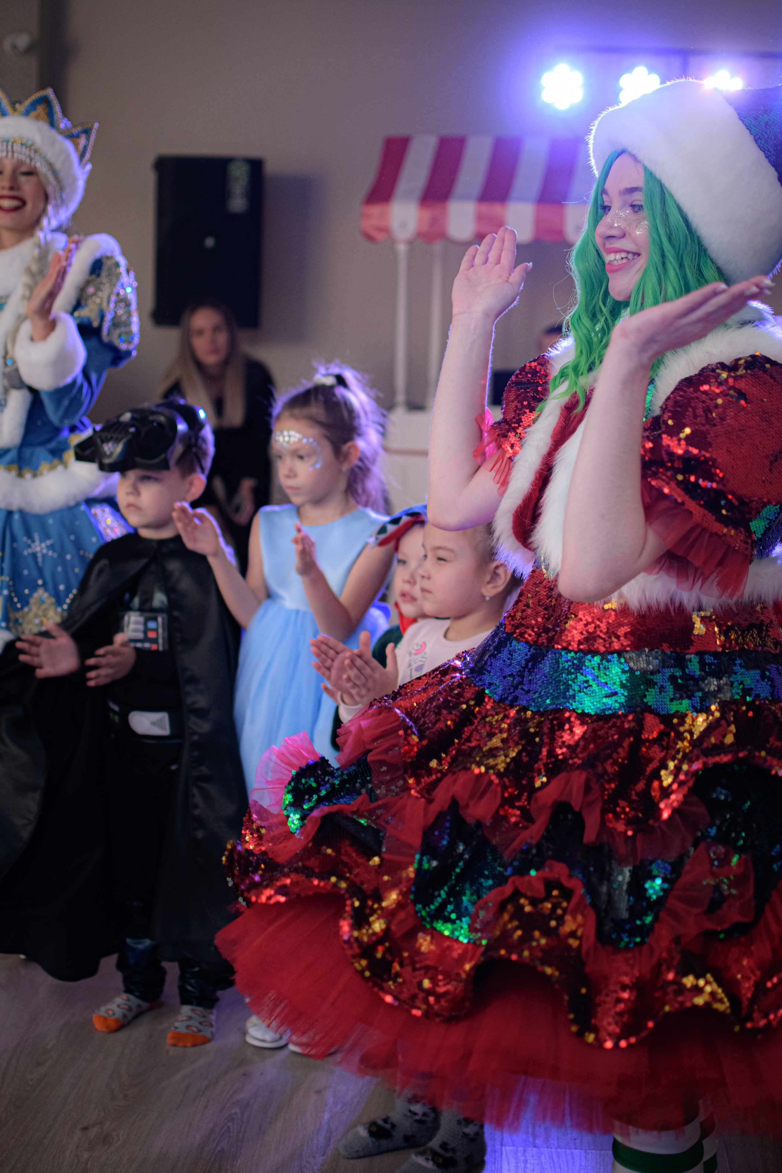 HAPPY NEW YEAR. Photokarish