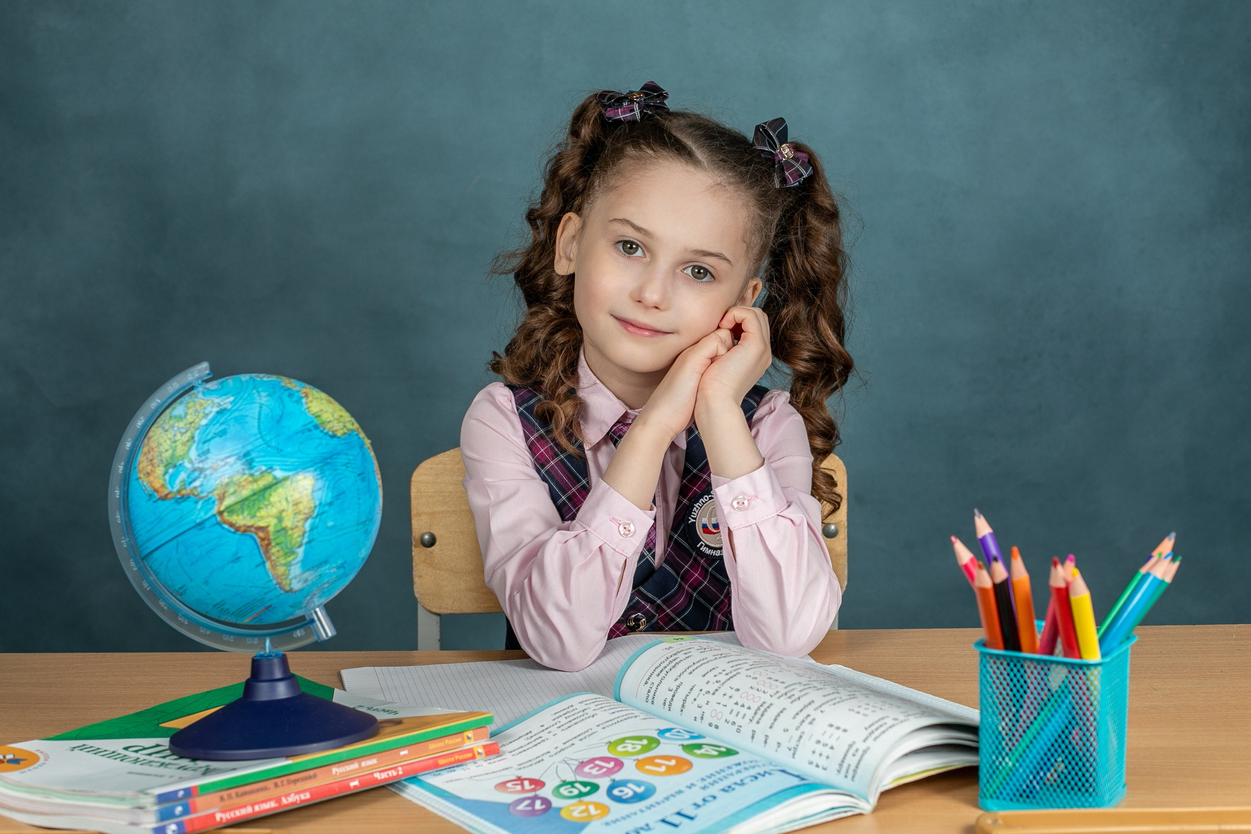 Портреты. Первоклашки. Школьный и детский фотограф в Южно-Сахалинске Анастасия Лескова