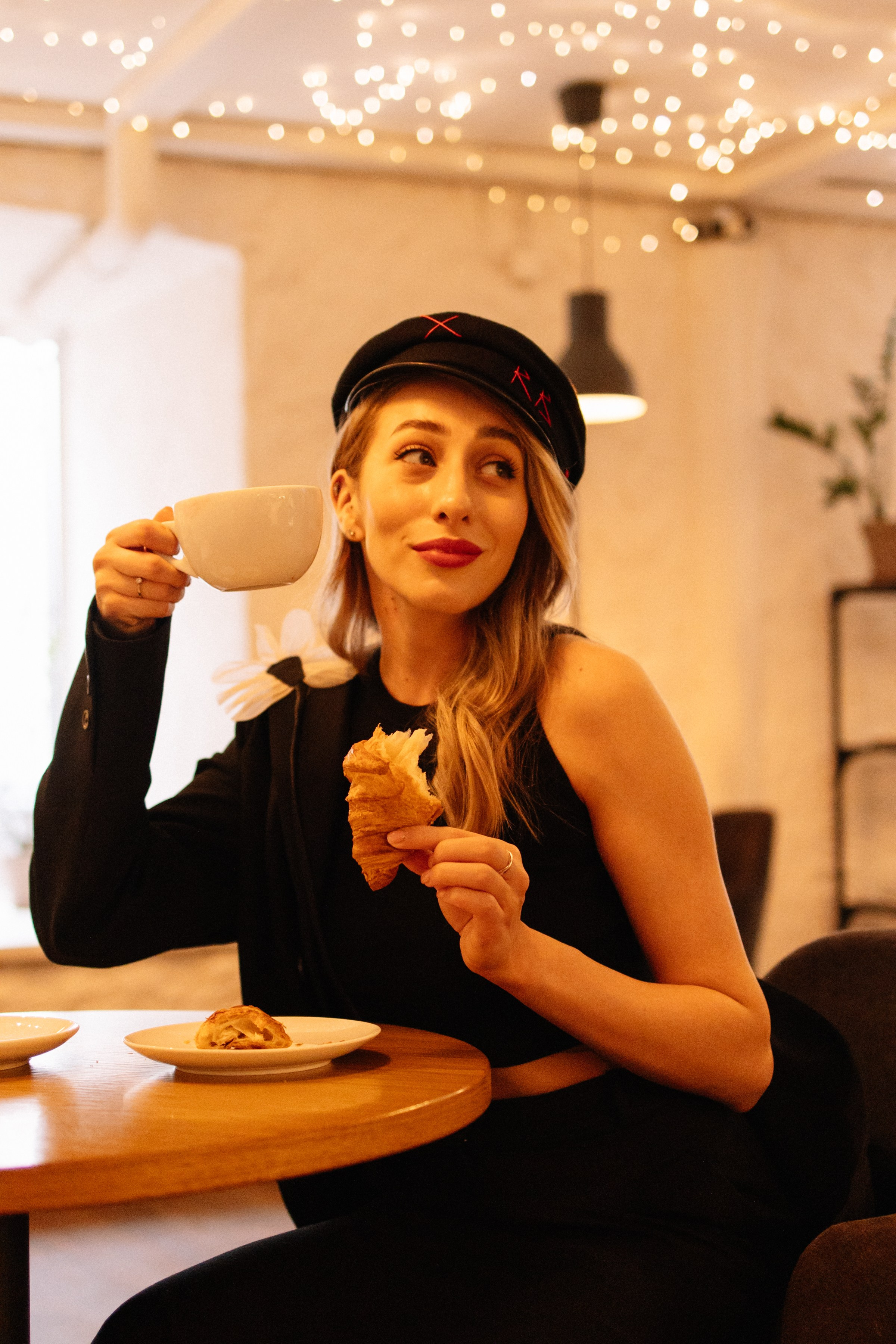 Роксана в «Cup coffee». Фотограф в Выборге и Санкт-Петербурге Маша Гуляева