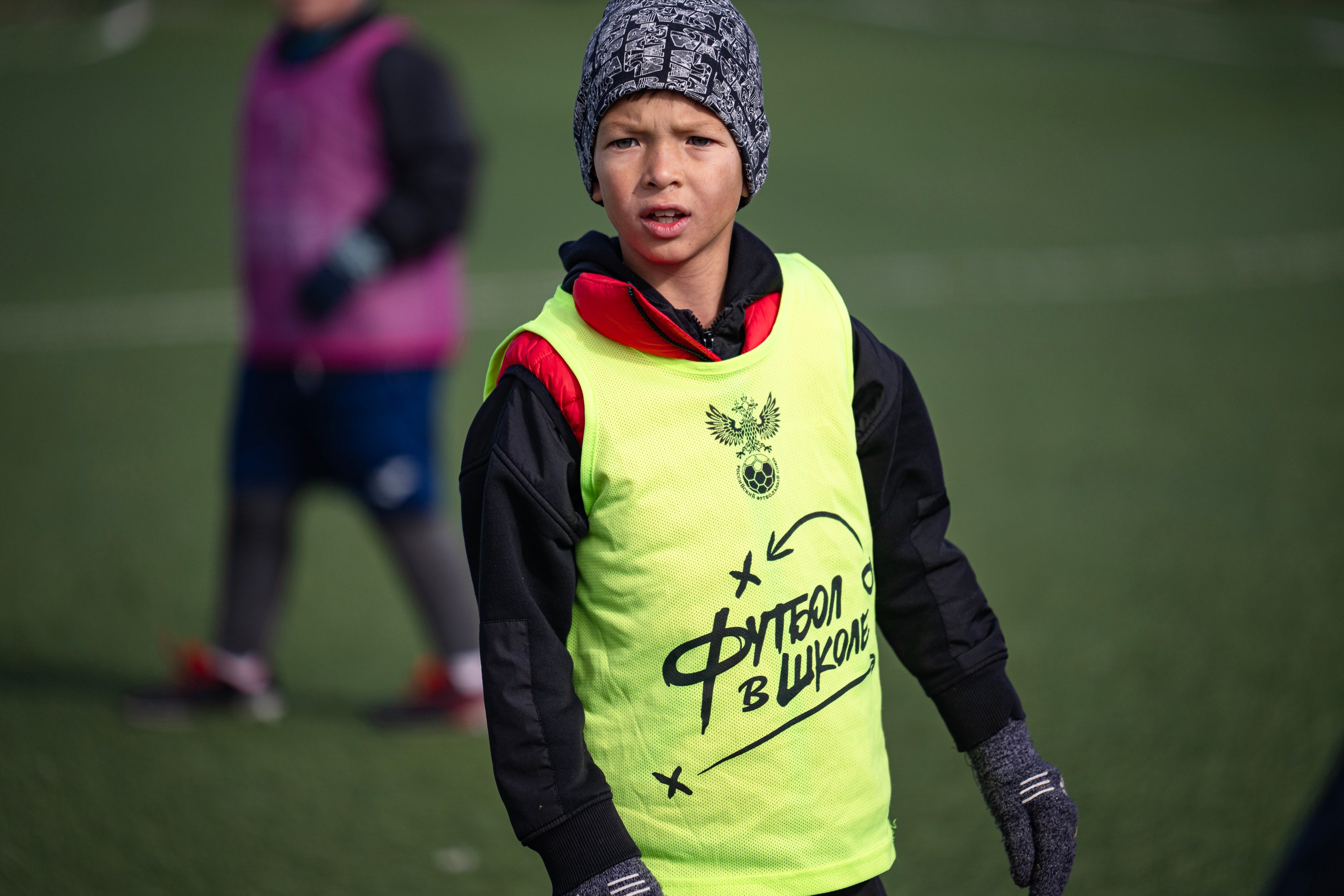 Детский футбол. Республика Татарстан, Высокогорский район, с. Высокая Гора. Свадебный фотограф в Казани, и Зеленодольске Радик Мухаметов