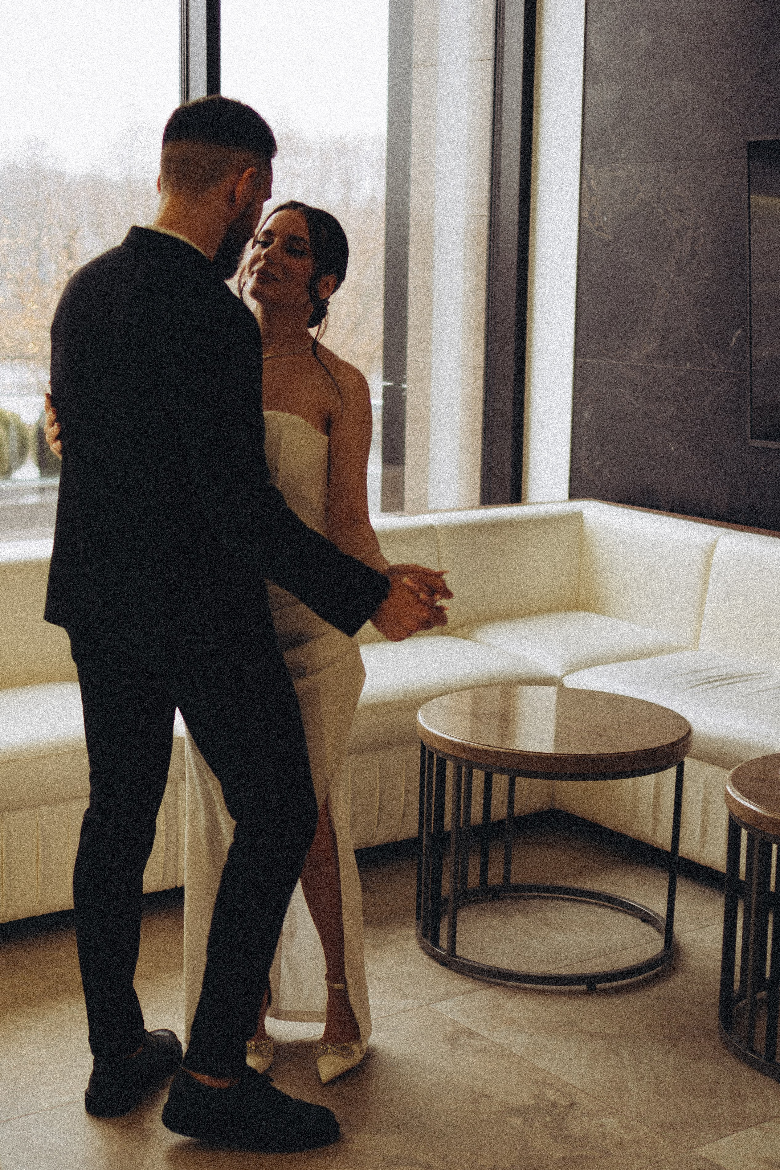 СВАДЕБНАЯ СЬЕМКА СБОРОВ ЖЕНИХА И НЕВЕСТЫ В ОТЕЛЕ И ТАКЖЕ ФОТОСЕССИИЯ В ОТЕЛЕЕ МЕГАПОЛИС БРЯНСК. Профессиональный фотограф, Санкт-Петербург — Виктория Богомолова