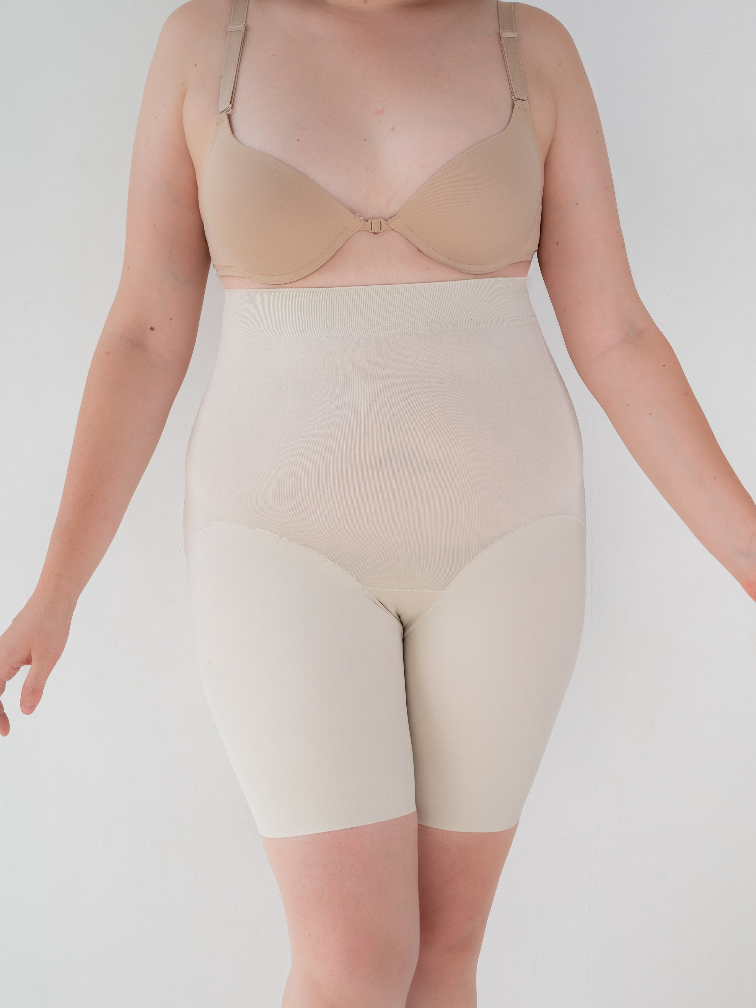 Женское нижнее белье plus size серия 2. Предметный фотограф, фото для маркетплейсов Пятигорск, КМВ