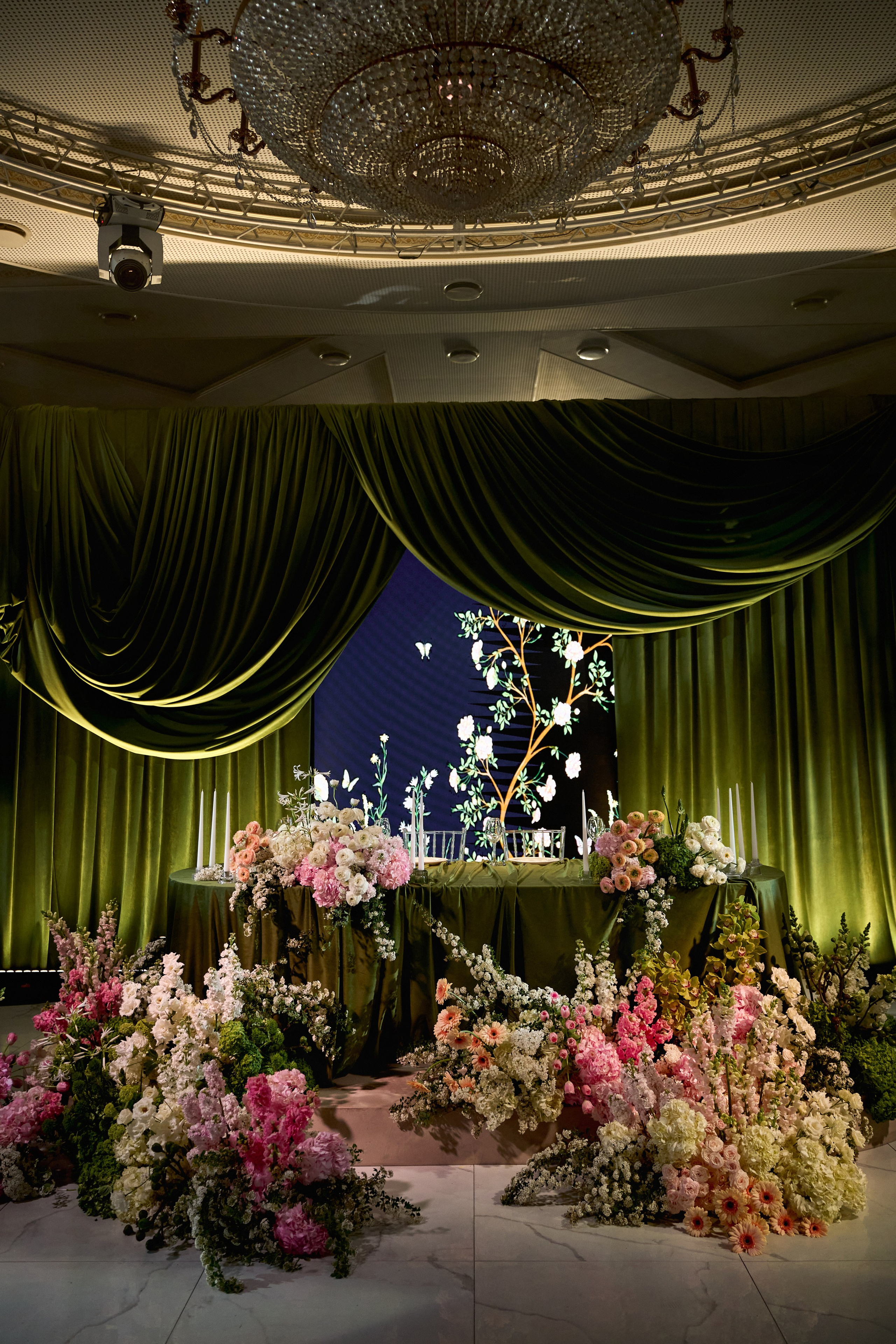 Лучшие свадебные фотографы Краснодара ТВИНС СТУДИО в Zagarro на Армянской свадьбе!. ТВИНС СТУДИО — лучшие свадебные фотографы и видеографы в Краснодаре