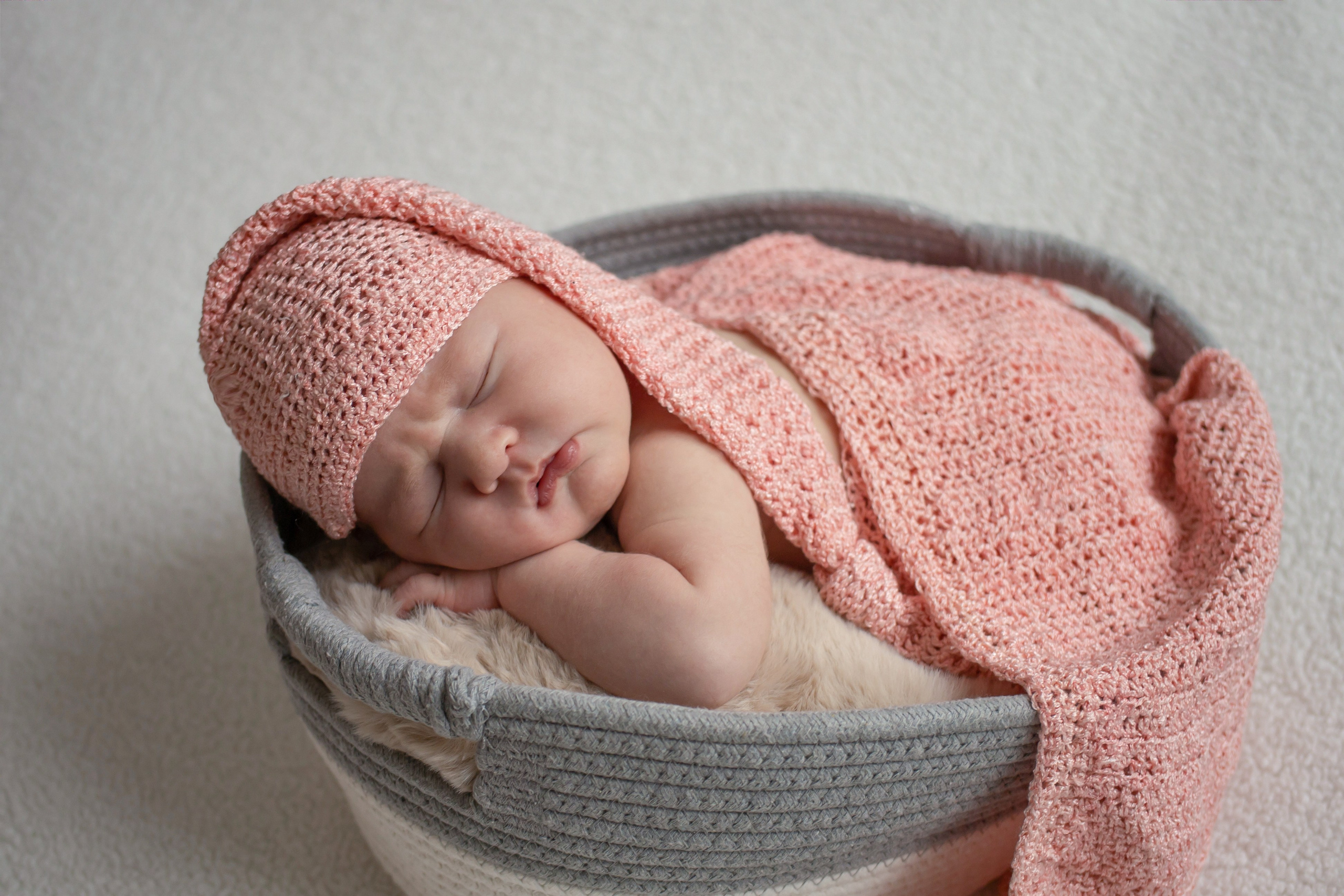 Новорожденные. Фотограф новорожденных в Екатеринбурге